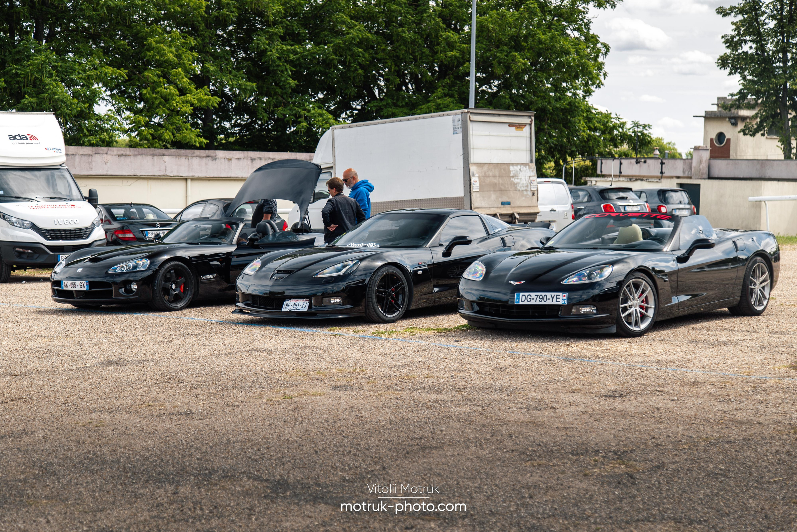 Cars and Coffee. Photographer in Paris — Vitalii Motruk