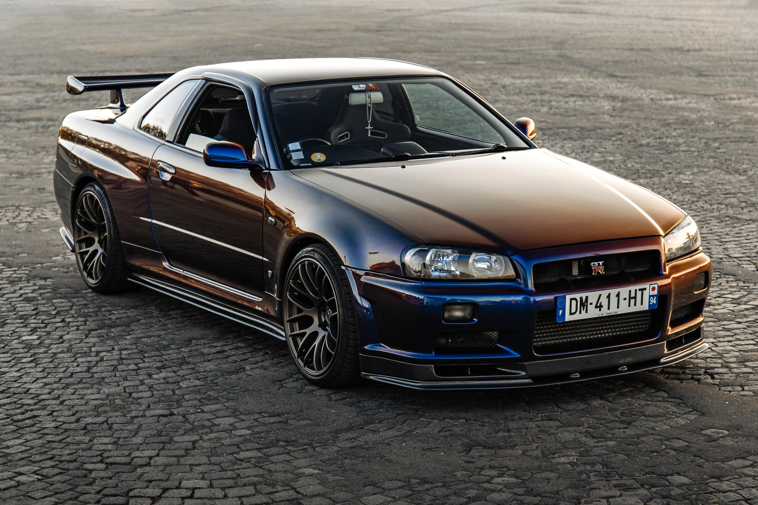 Nissan Skyline GT-R R34 V-Spec. Photographer in Paris — Vitalii Motruk