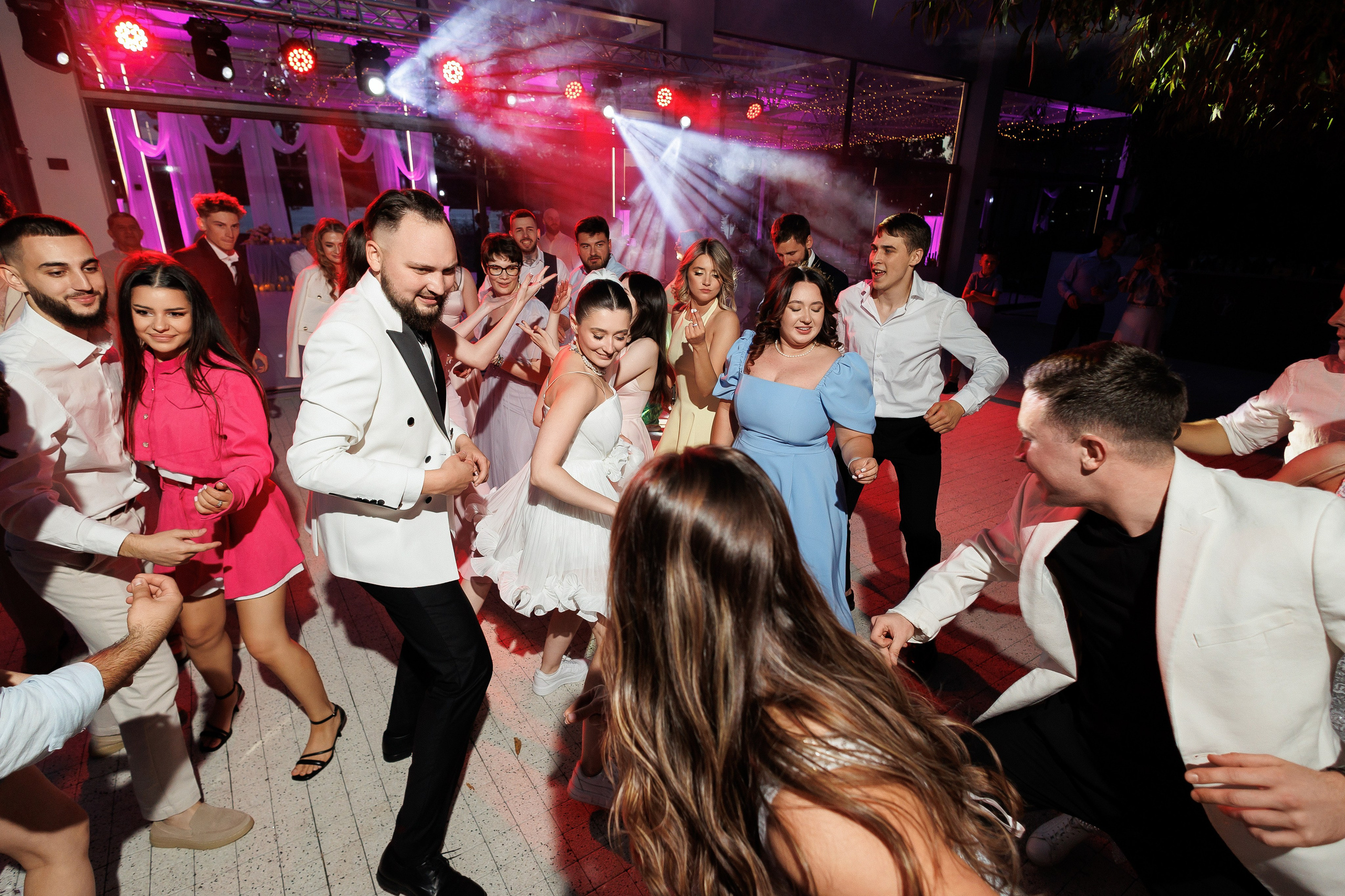 Florin & Corina — Complexul Turistic Costesti — Wedding Day. Servicii Foto și Video 067188353