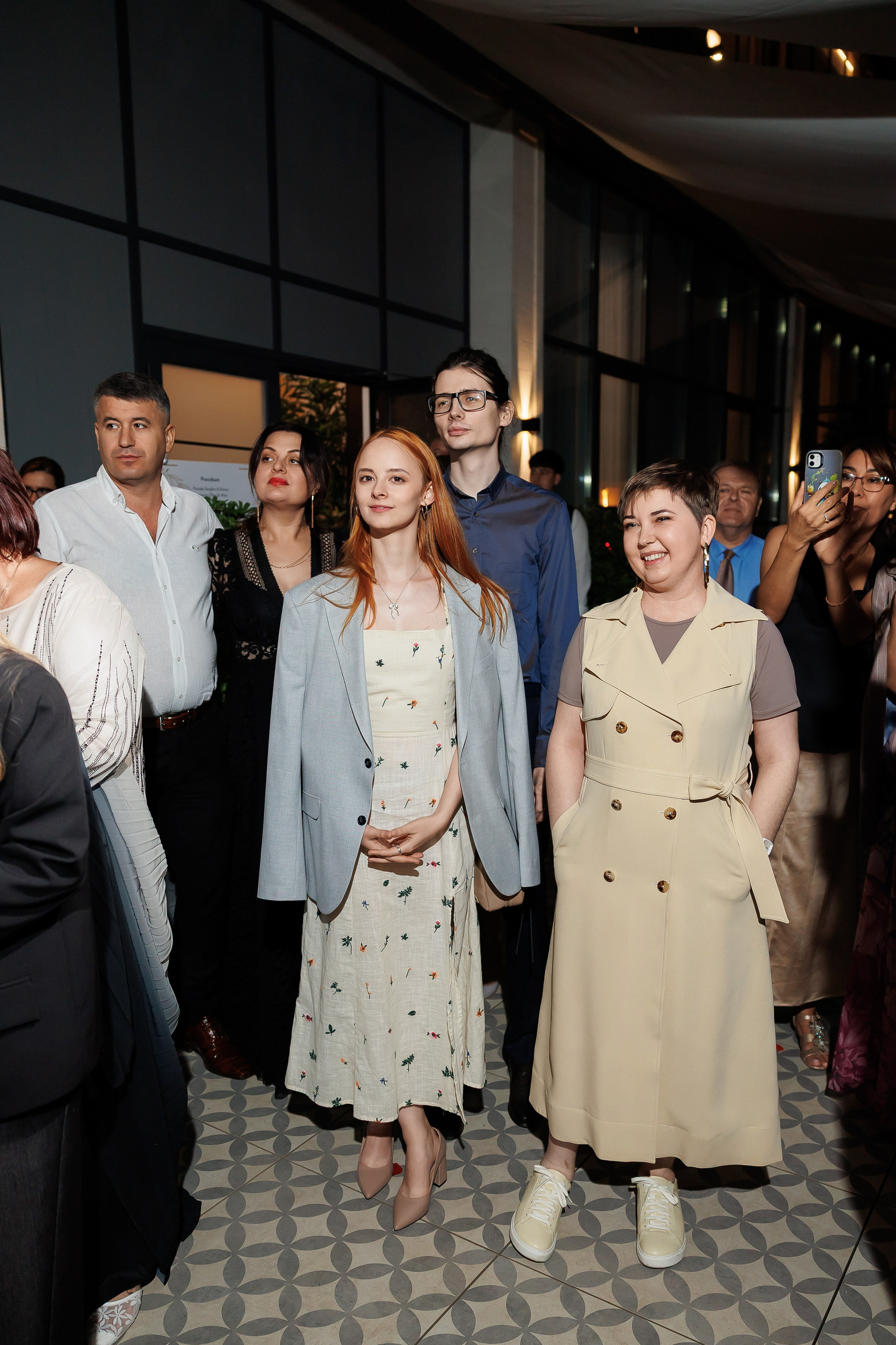 Serghei & Erica — Queen Residence. Servicii Foto și Video 067188353