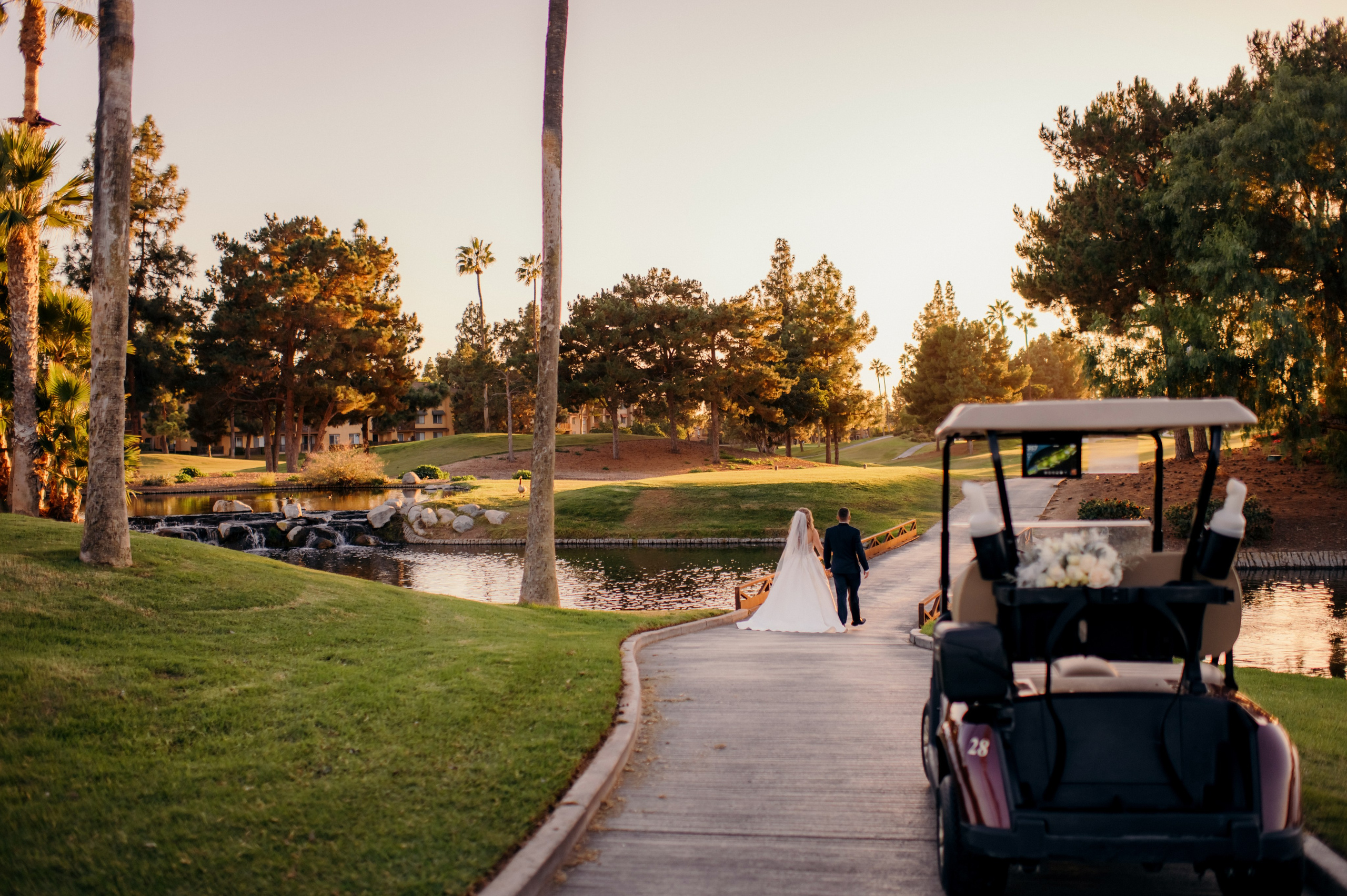 Wedding photo shoot. Wedding photographer. Wedding, maternity and family photographer in Charlotte Tasha Minn