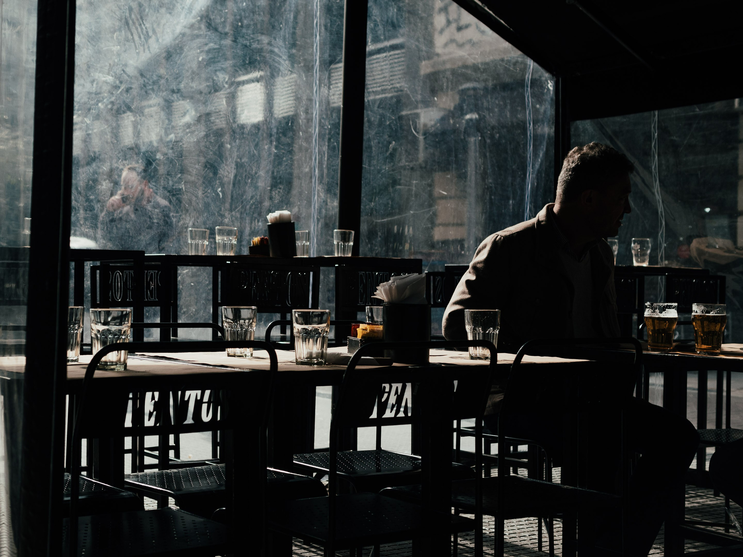 Downtown Buenos Aires, Argentina. Federico Borobio, street and documentary photography.