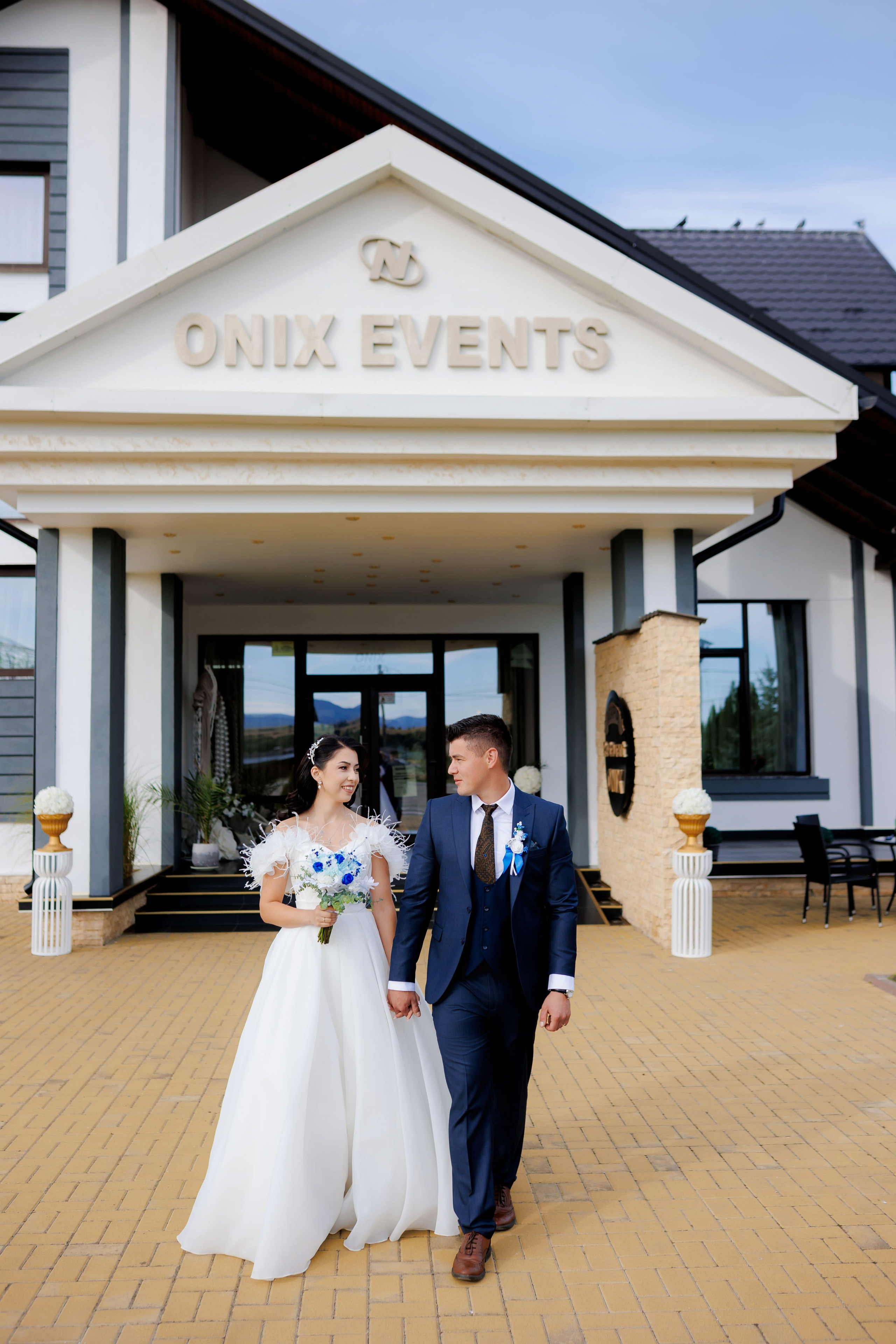 Loredana & Emilian – Ziua Nunții | Videografie - fotografie Botez Suceava, Iași, Botoșani. Servicii foto-video profesionale, pentru momente de neuitat