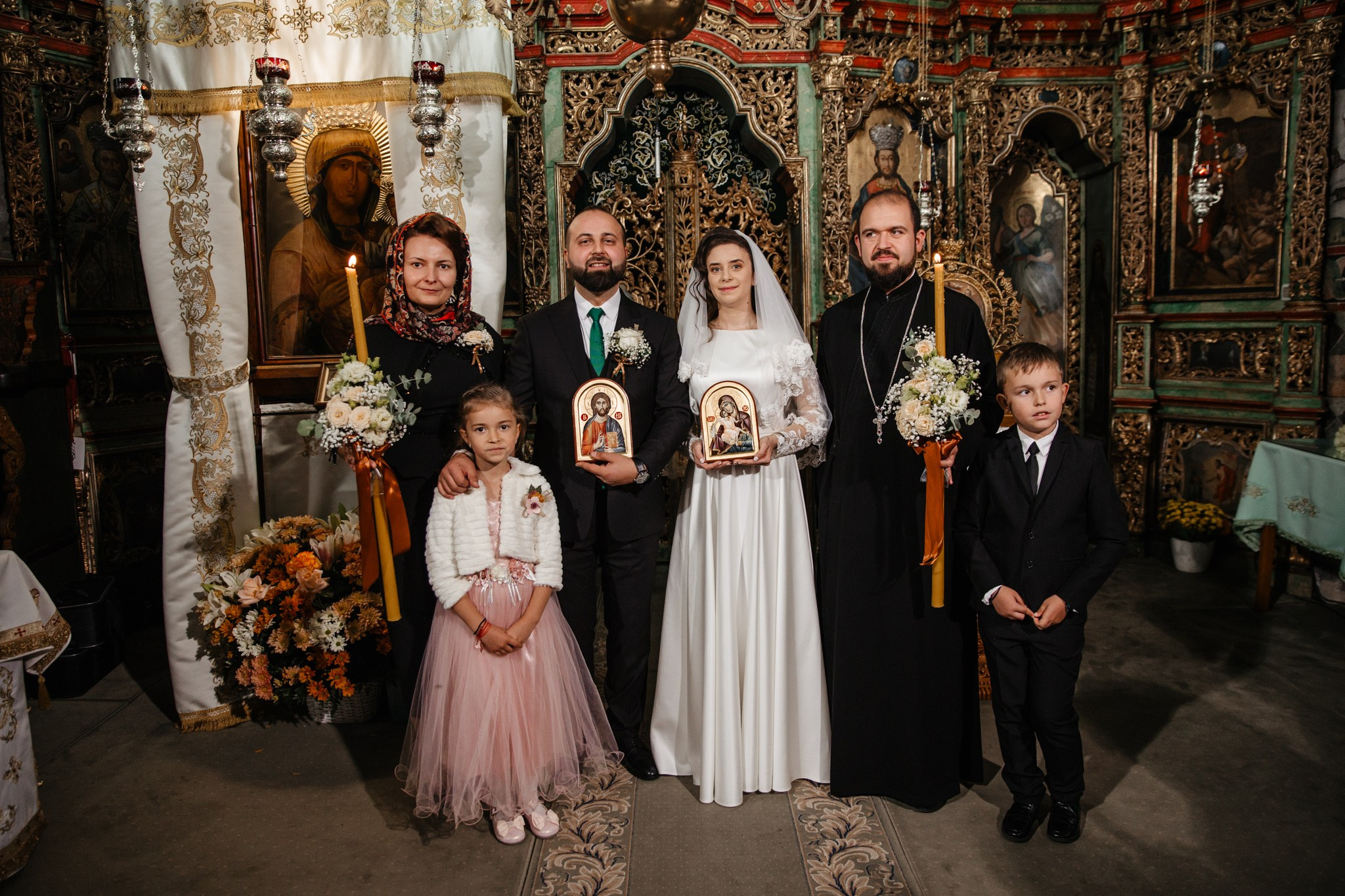 Nunta de Poveste la Sucevița: Cristi și Andreea. Servicii foto-video profesionale, pentru momente de neuitat