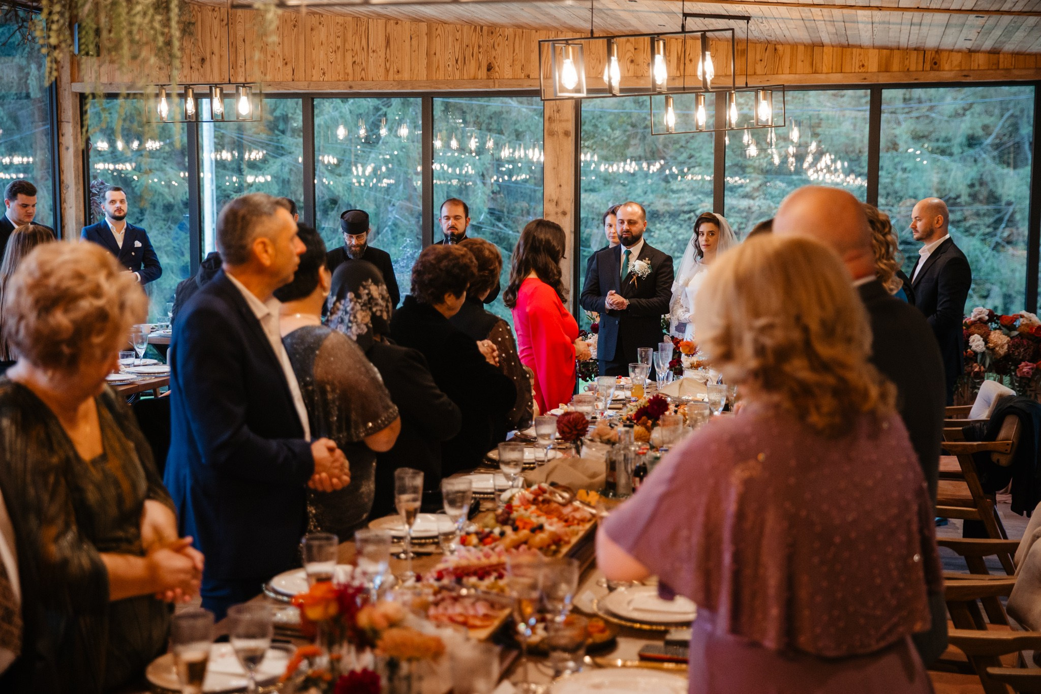 Nunta de Poveste la Sucevița: Cristi și Andreea. Servicii foto-video profesionale, pentru momente de neuitat