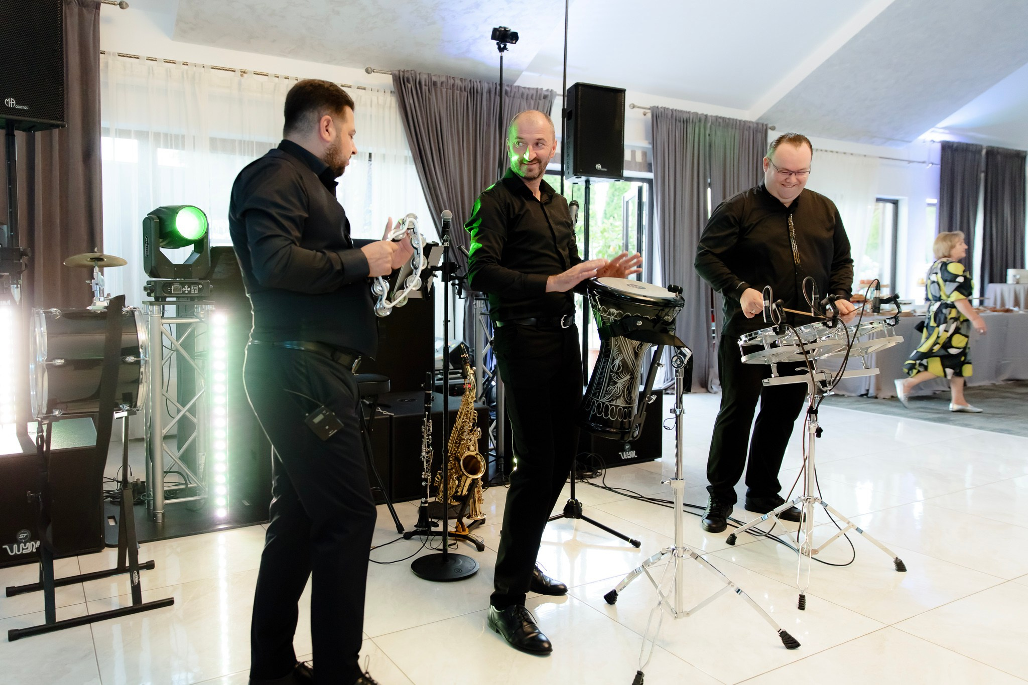 Ioana & Ionuț | Nuntă de poveste la Păstrăvăria Poiana din Mălini județul Suceava. Servicii foto-video profesionale, pentru momente de neuitat