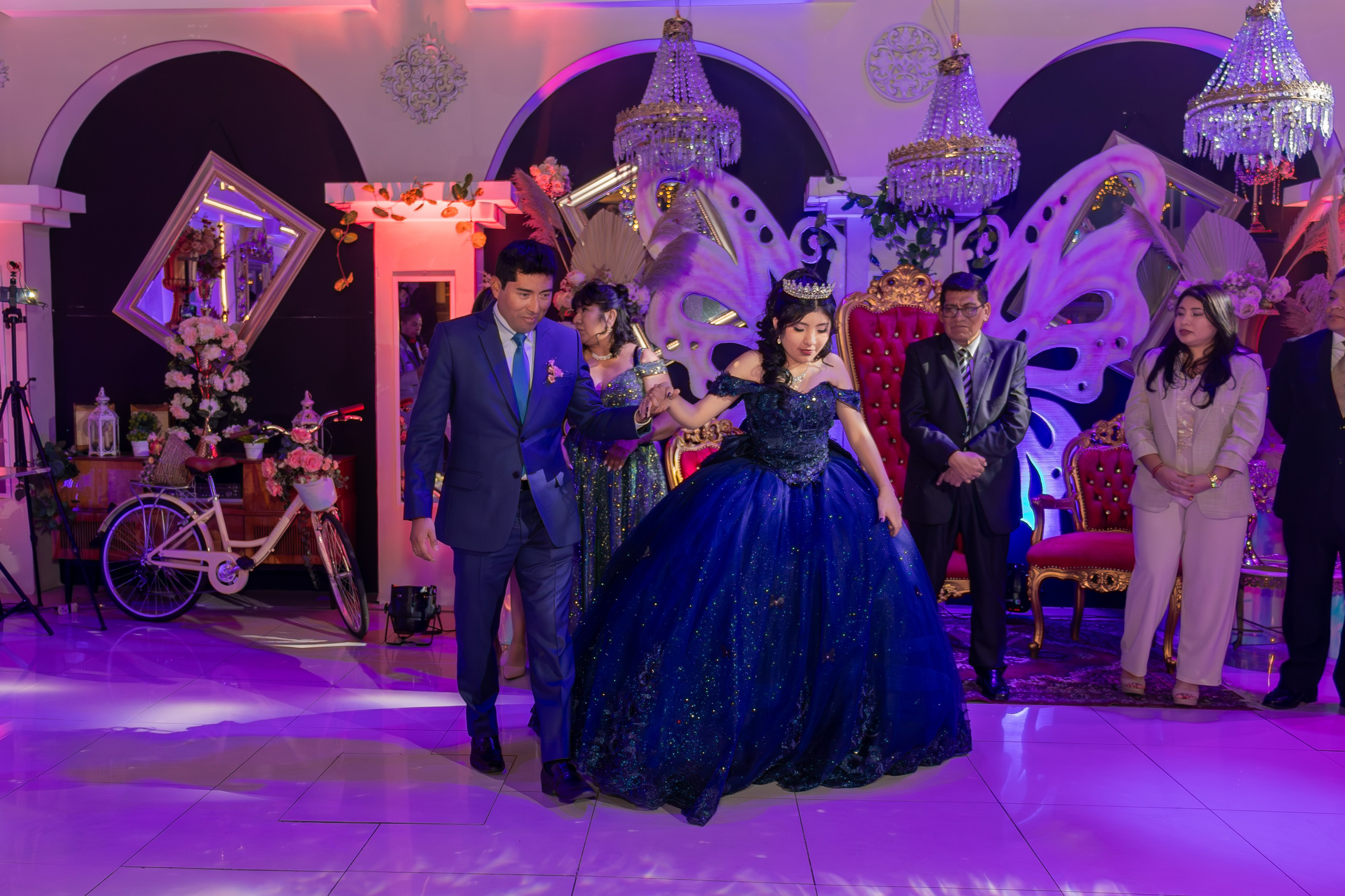 Xv de karolay. Studio KVTA | Fotografía y Video de Bodas en Arequipa