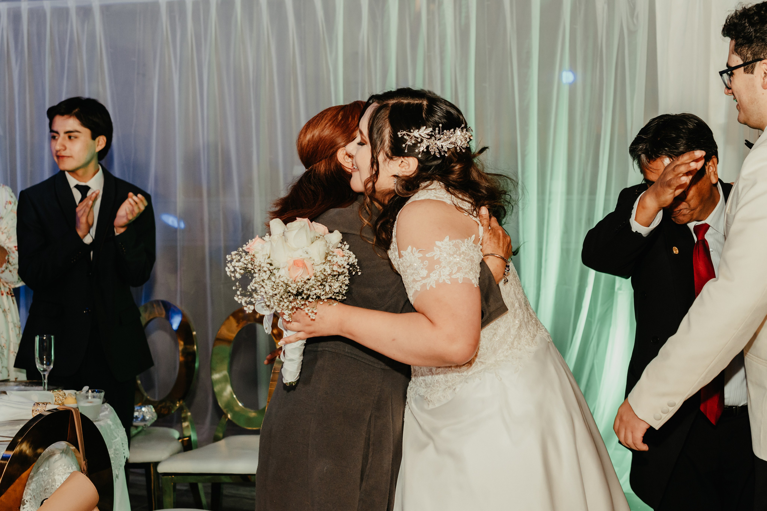 VANIA + LUIS BODA CIVIL. Studio KVTA | Fotografía y Video de Bodas en Arequipa