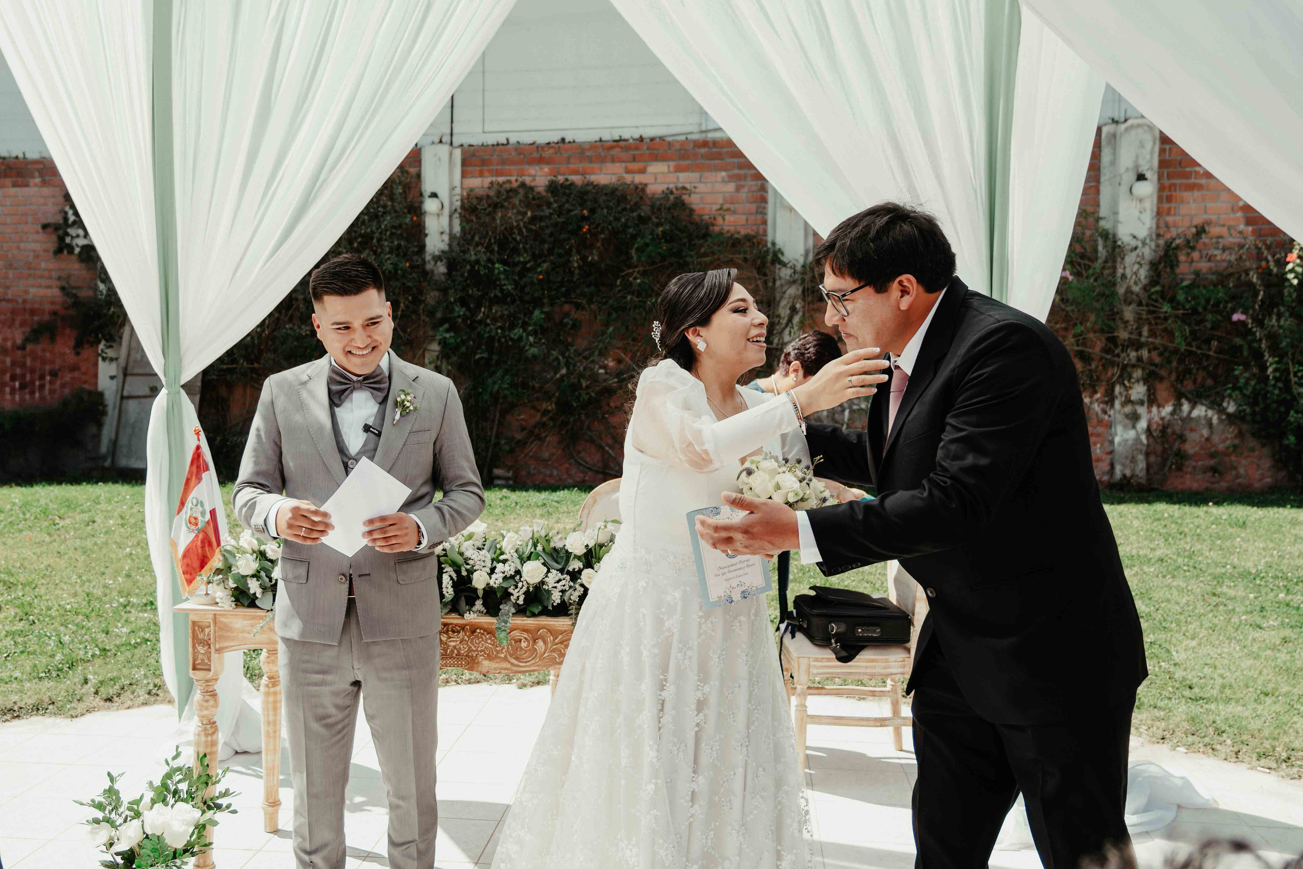 VICTOR Y MELANY BODA CIVIL. Studio KVTA | Fotografía y Video de Bodas en Arequipa