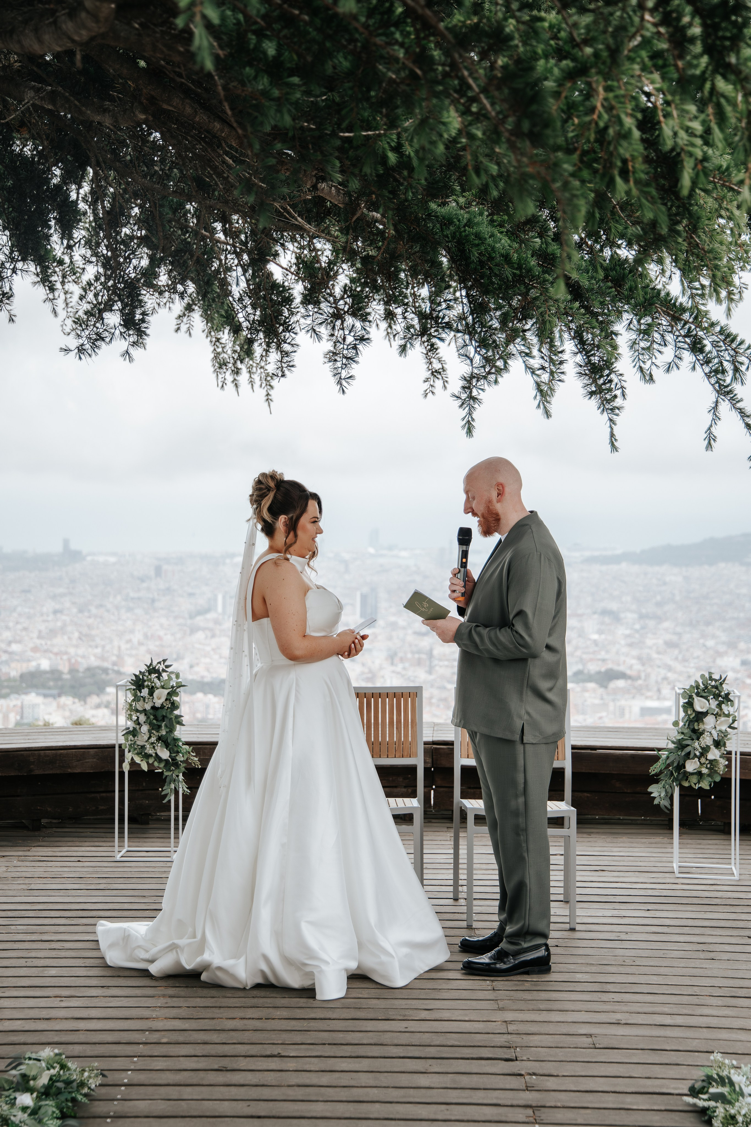 Sophie & Corey, 02/05/2026, Observatorio de Fabra, Barcelona. Fotógrafa de bodas en Girona, Costa Brava | Wedding Photographer Evgenia Gruntovaya