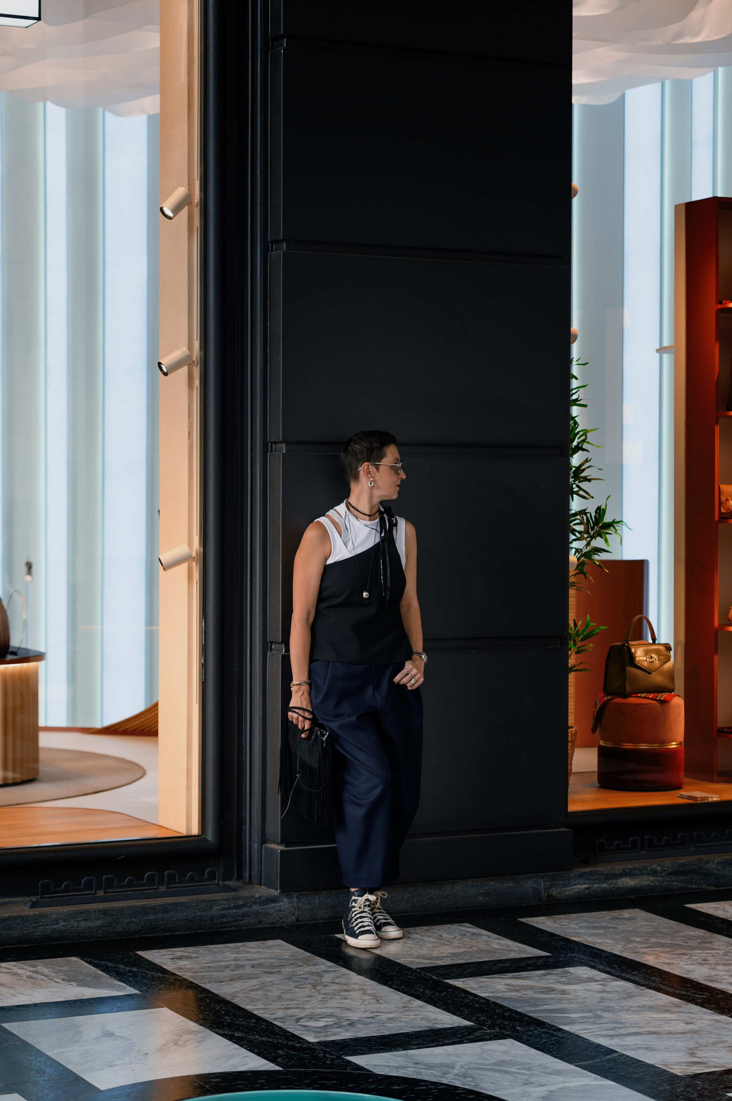 Milan, Autumn 🍂, Julia. Wedding photographer from Moldova Alexey Chipchiu