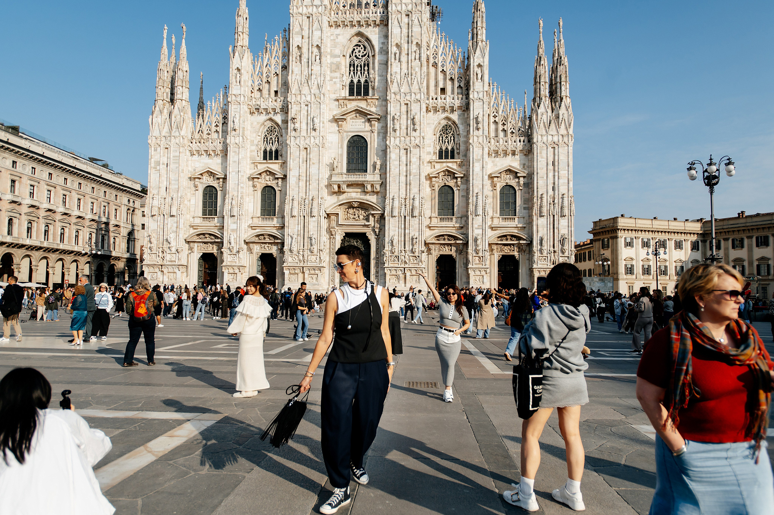 Milan, Autumn 🍂, Julia. Wedding photographer from Moldova Alexey Chipchiu