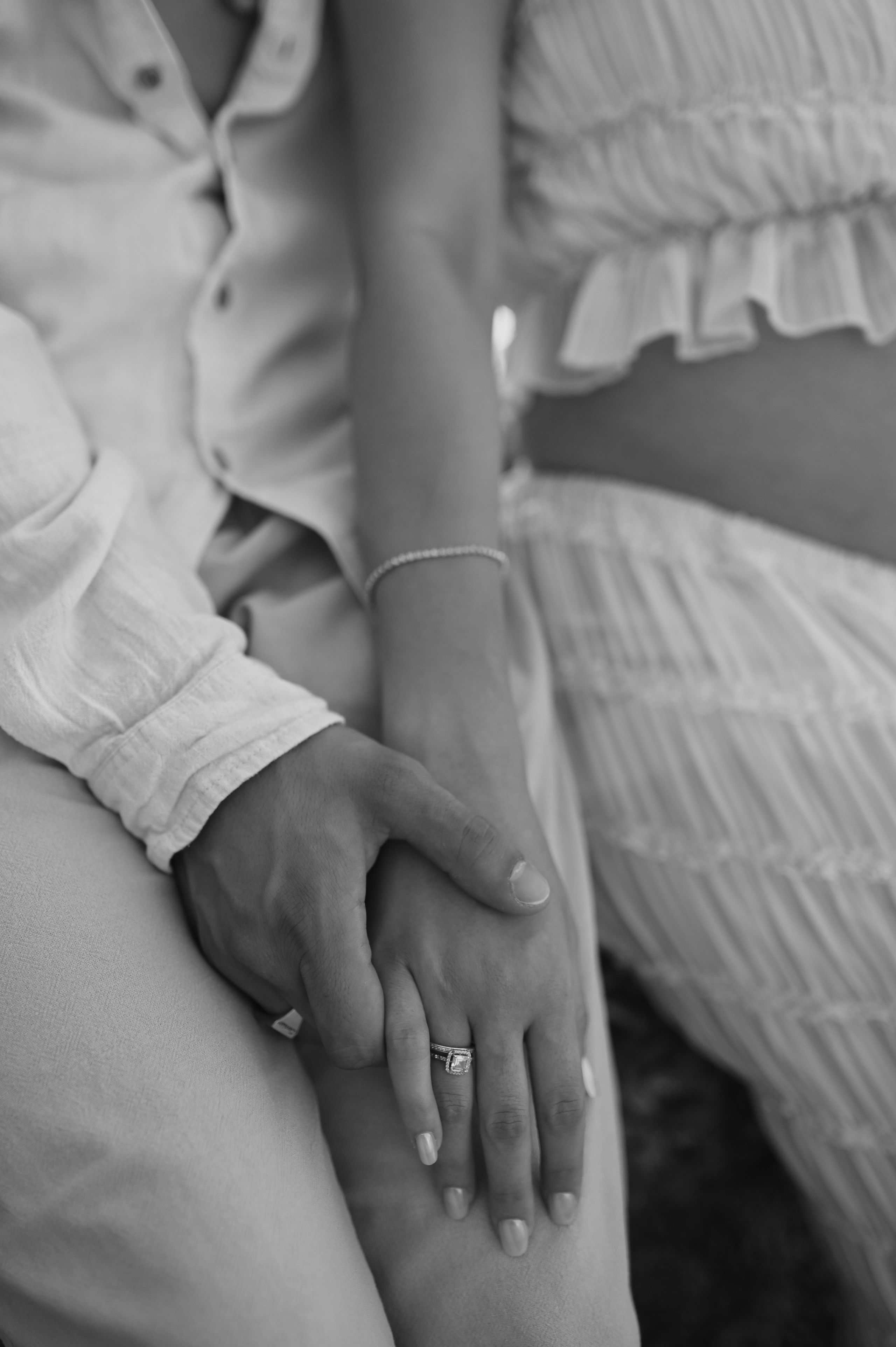 Maternity Photoshoot in Rhodes. Photographer in Rhodes Island