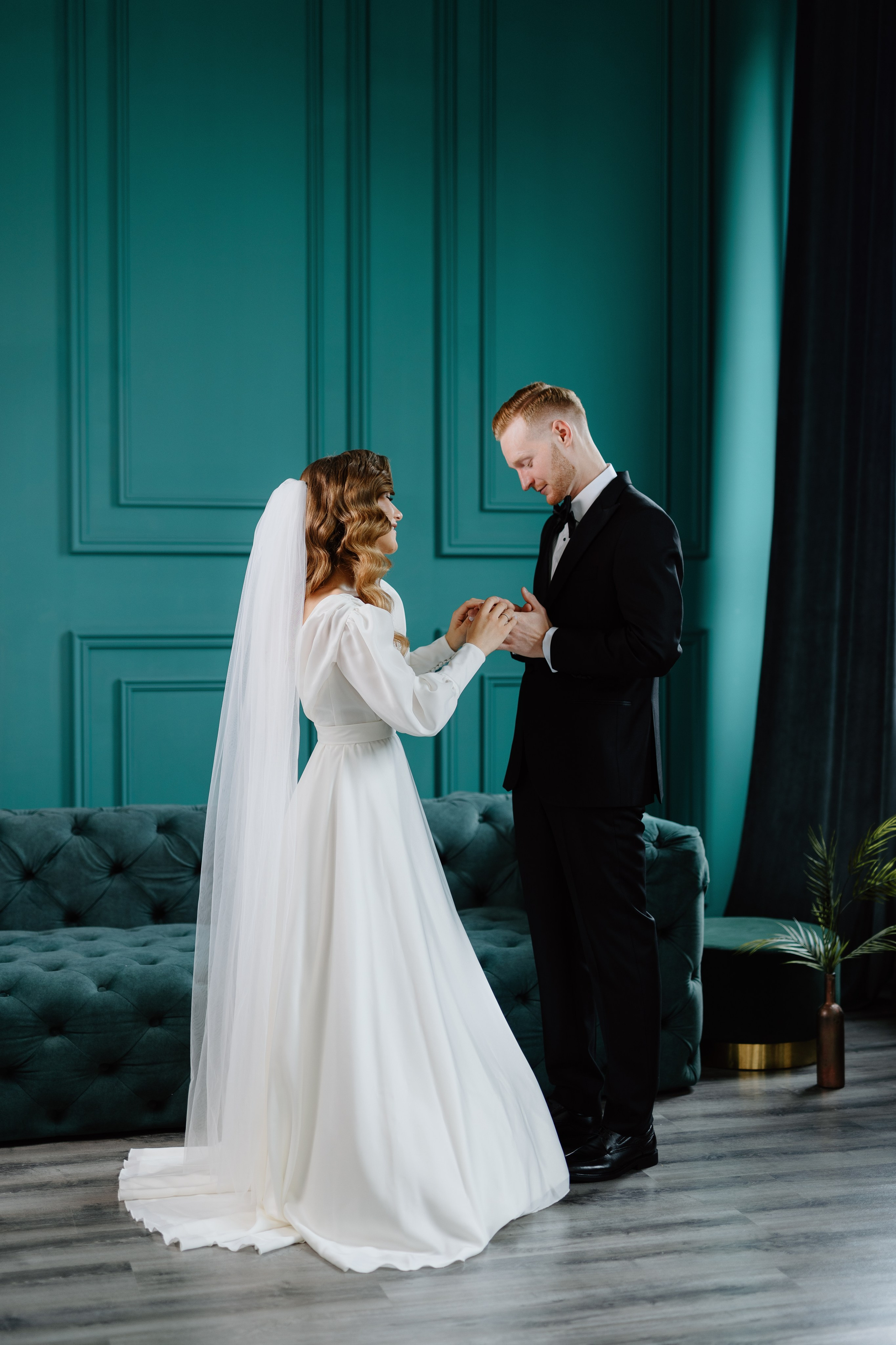 Corina & Dumitru. Main