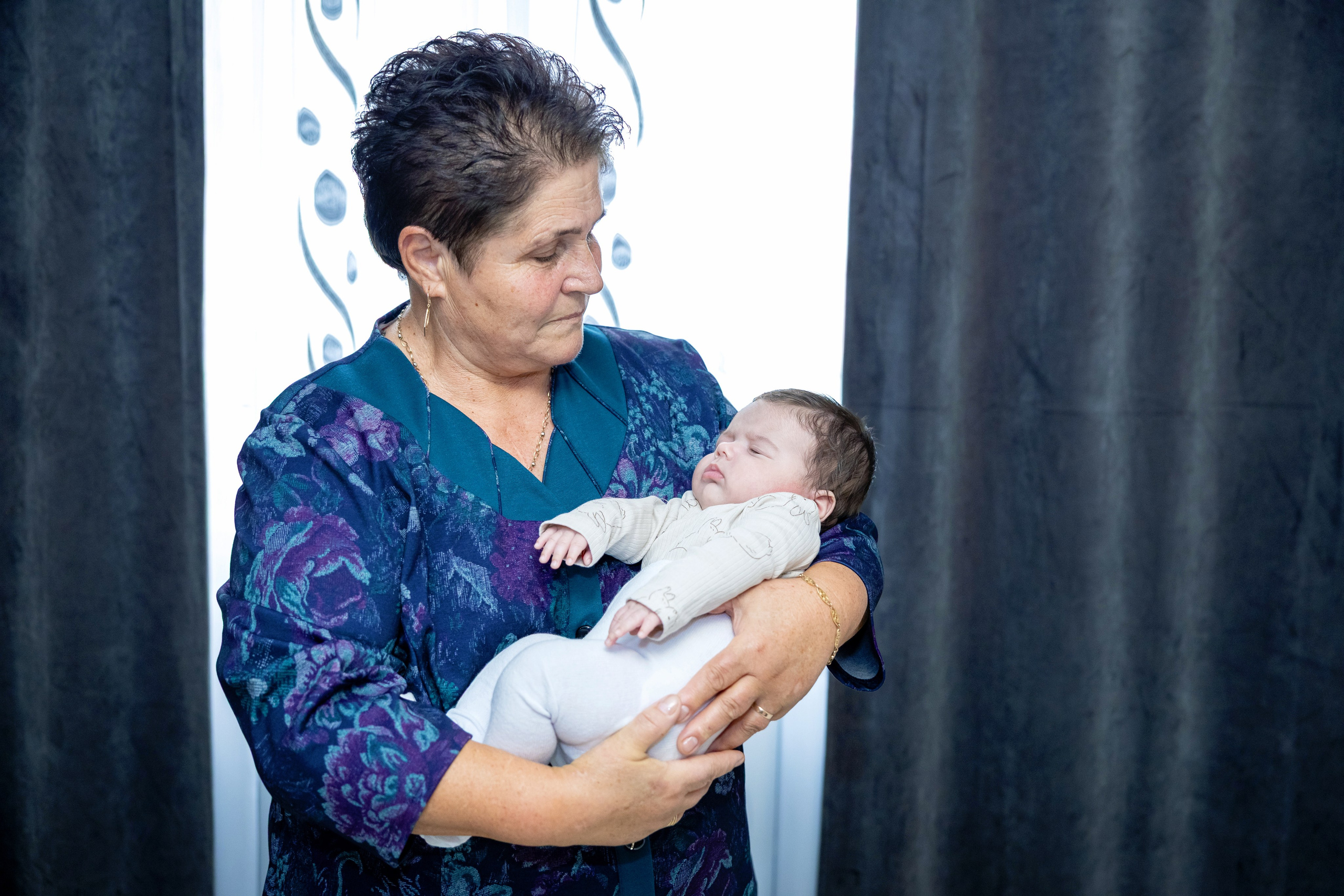 Andrei Sebastian. Moments By Gub