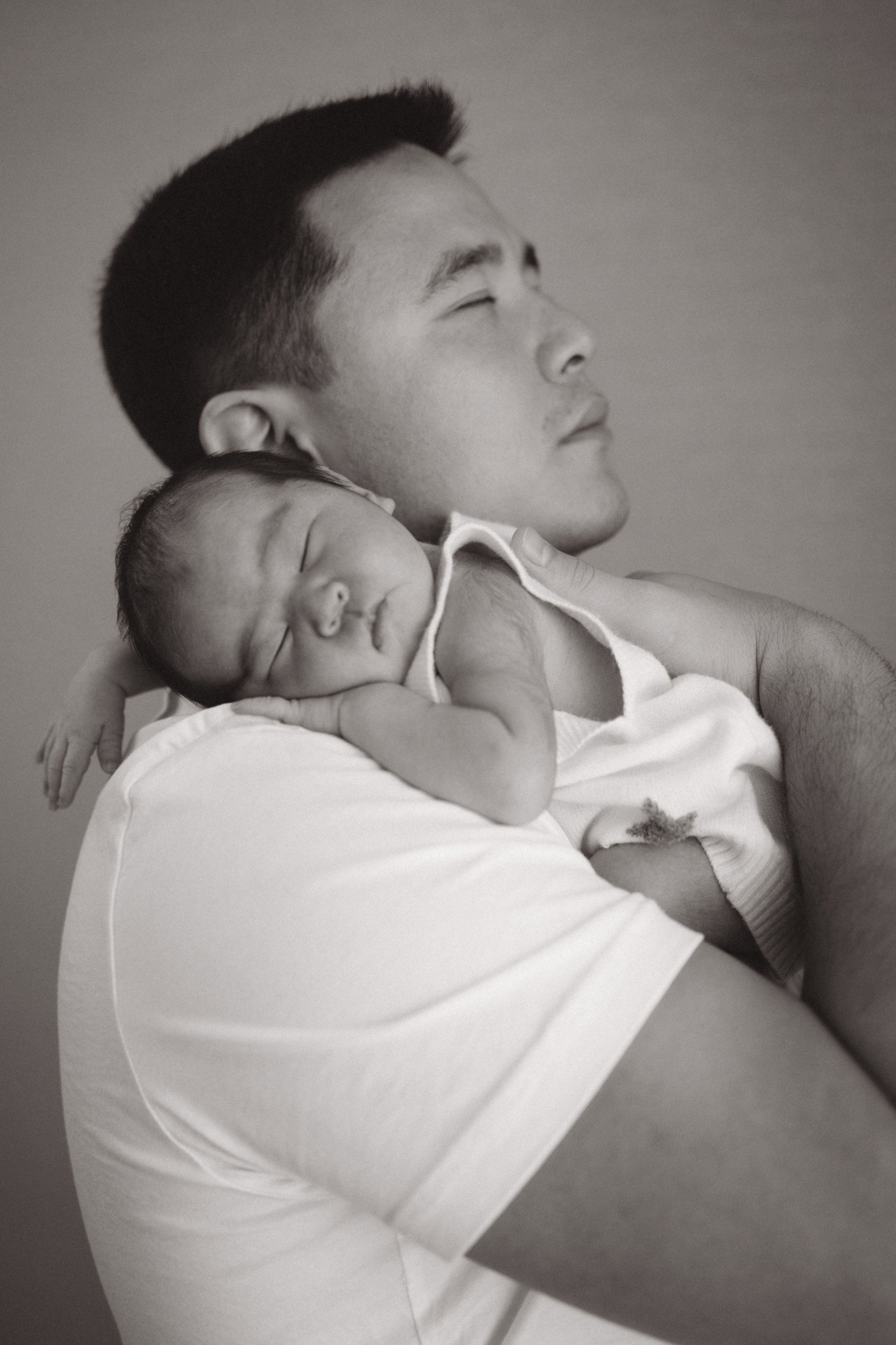 So loved. Birth, Family, Newborn photographer in Dubai| Eliza Baitikova