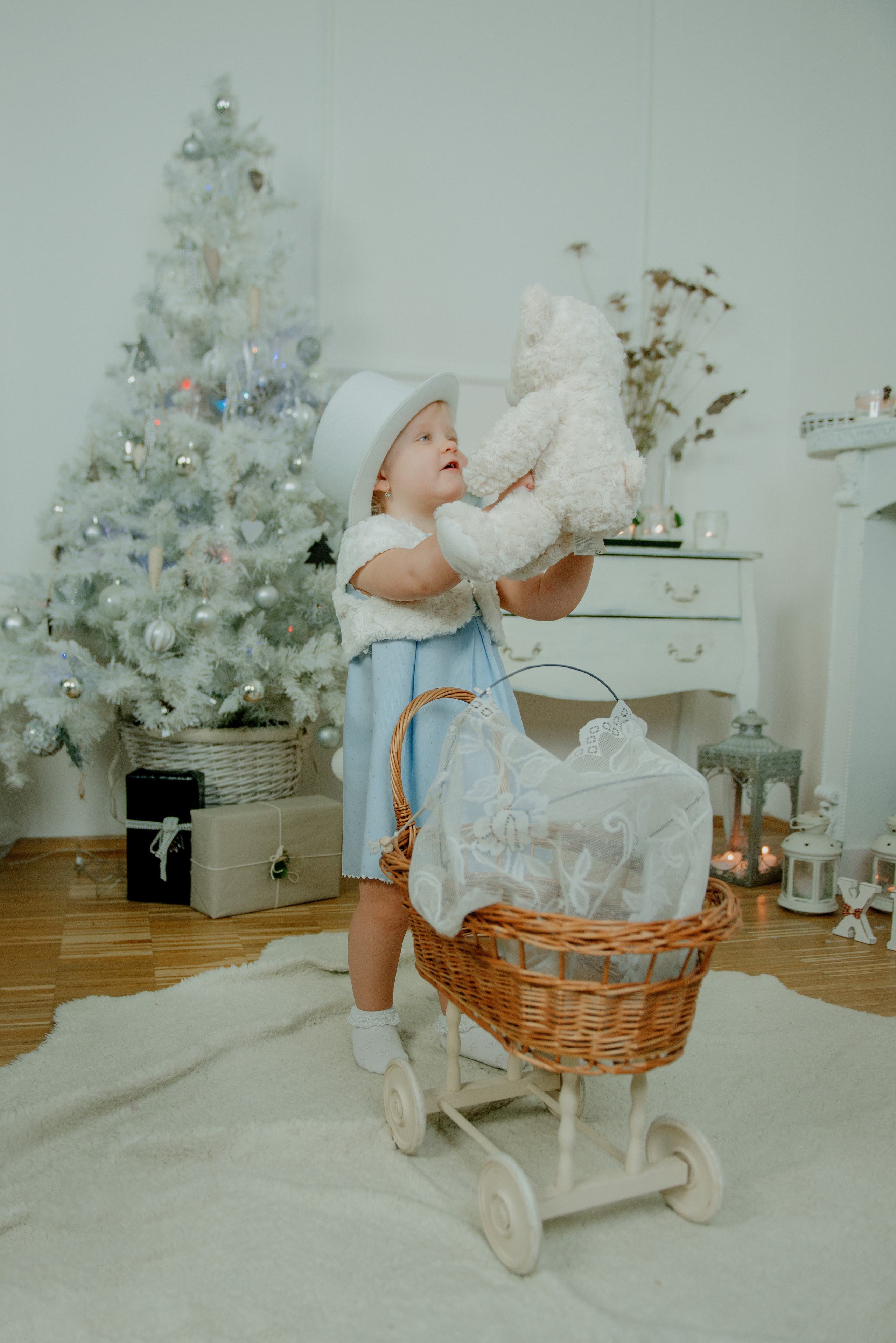 Christmas photography. Professional photographer in Prague Anastasia Haritonova