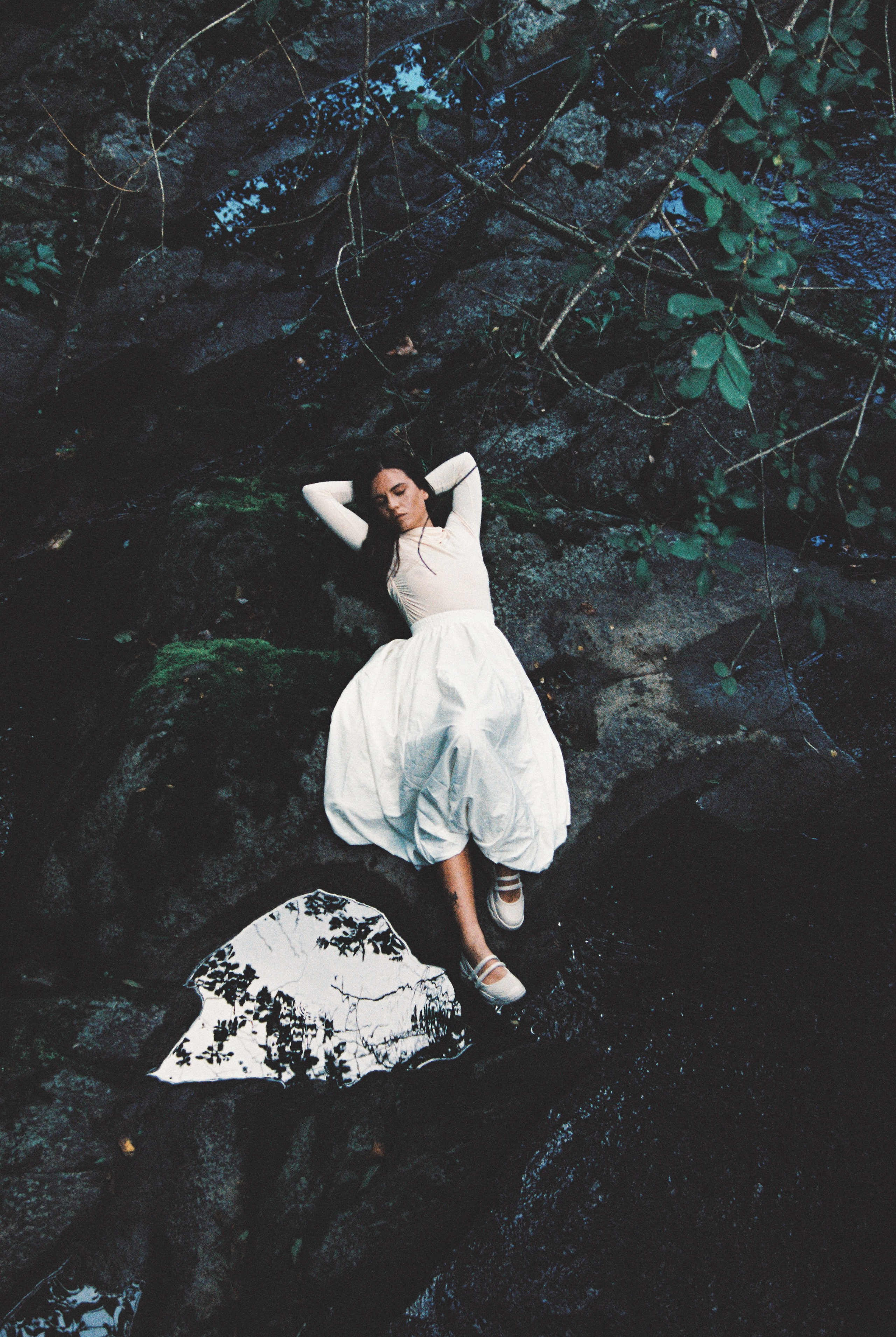 Sara Zozaya interview: attä, creative process, minimalism and her view on AI-generated music | FOTKAI