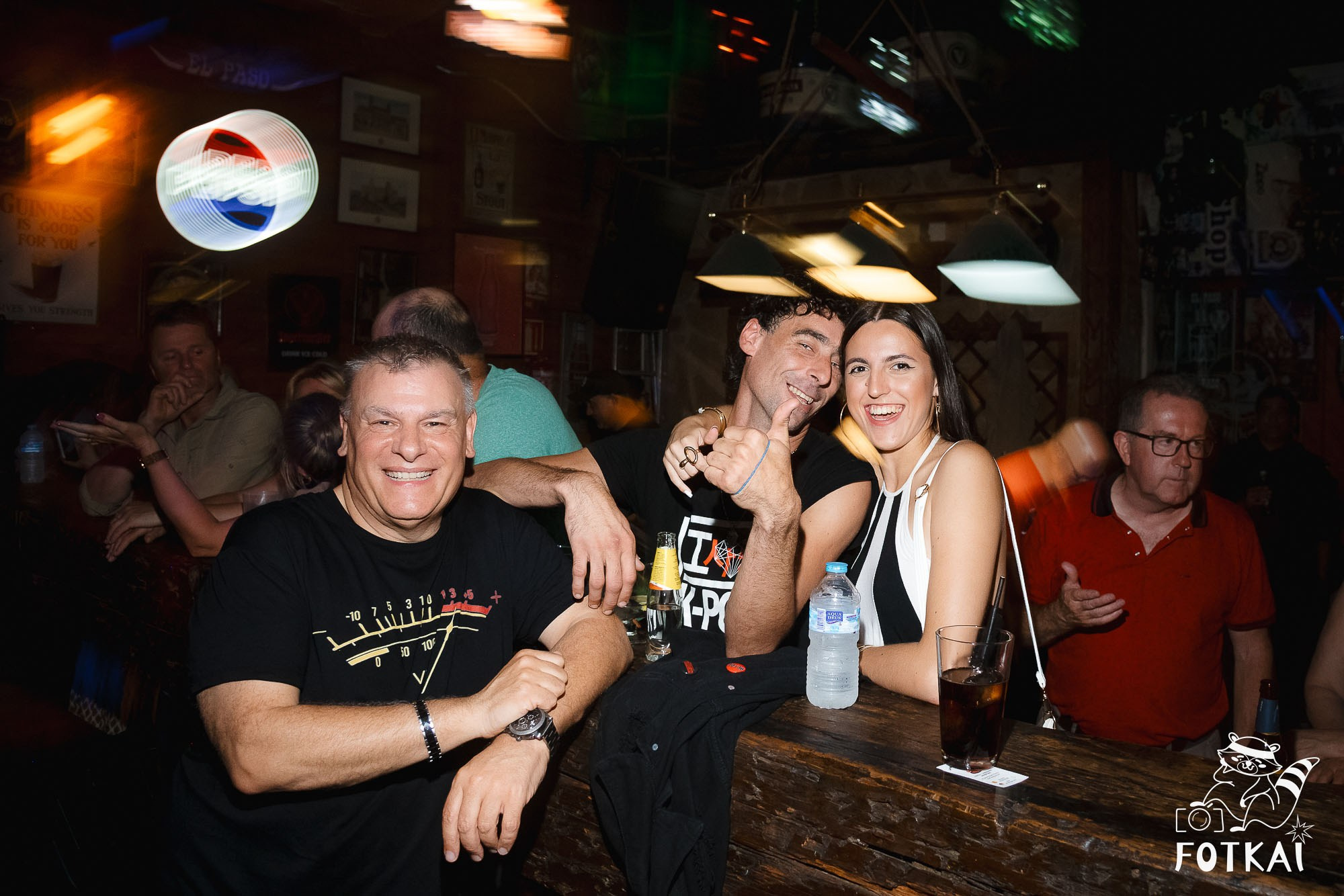 Tributo a Amy Winehouse en El Paso Bar (2 de mayo de 2026) – Fotos, concierto en vivo y ambiente único | FOTKAI