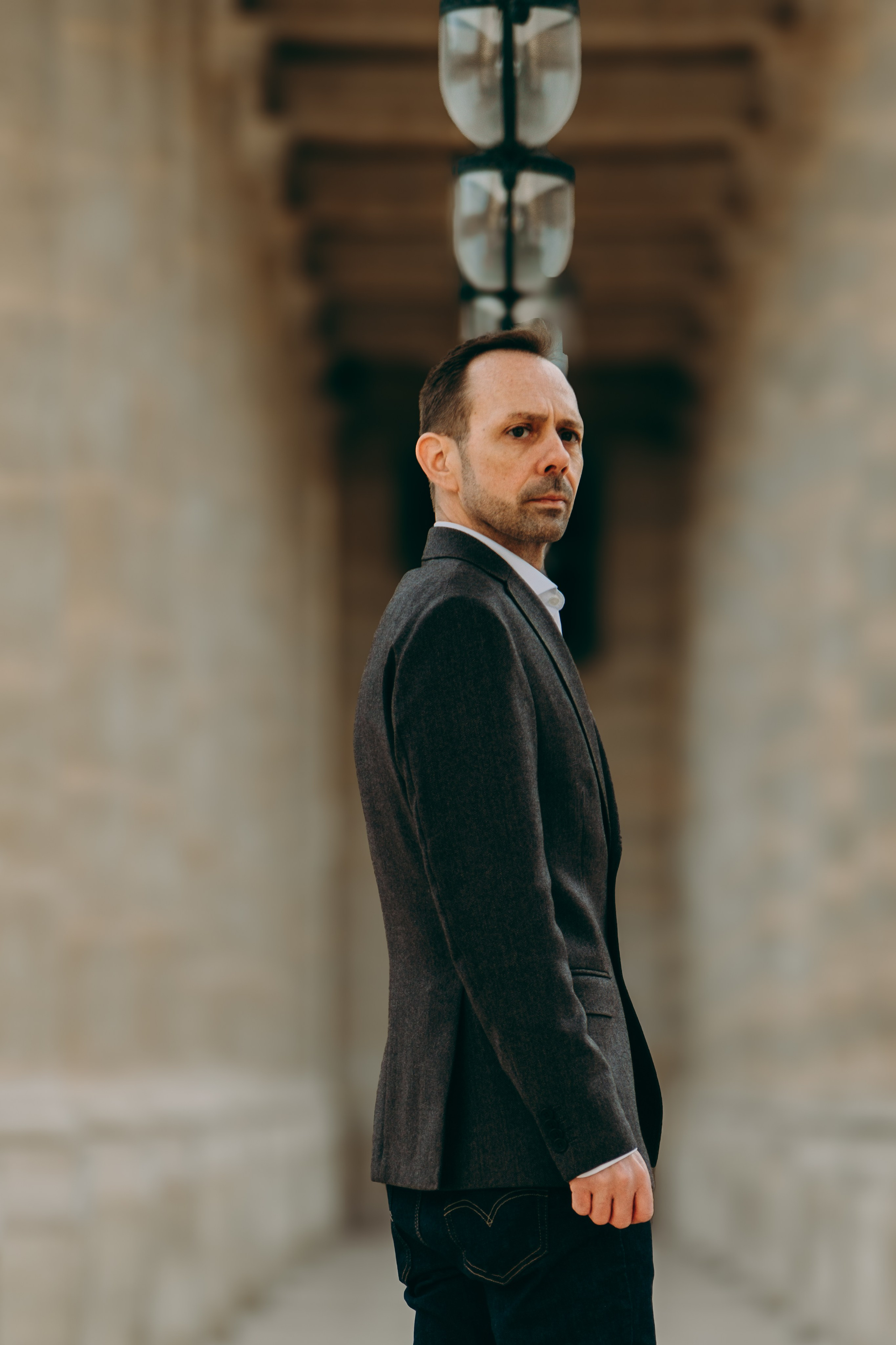 Office style in Paris. Photographer in Paris Marina Chaput