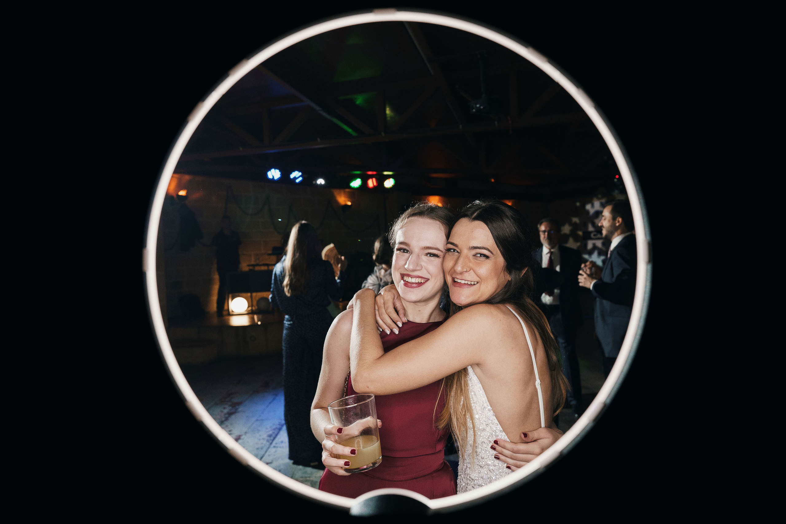 Photocircle dia del la boda novios Sandra y Jaime en Castillo Bonavia. PIXLOVE - Fotógrafos de bodas Huesca Pirineos Zaragoza