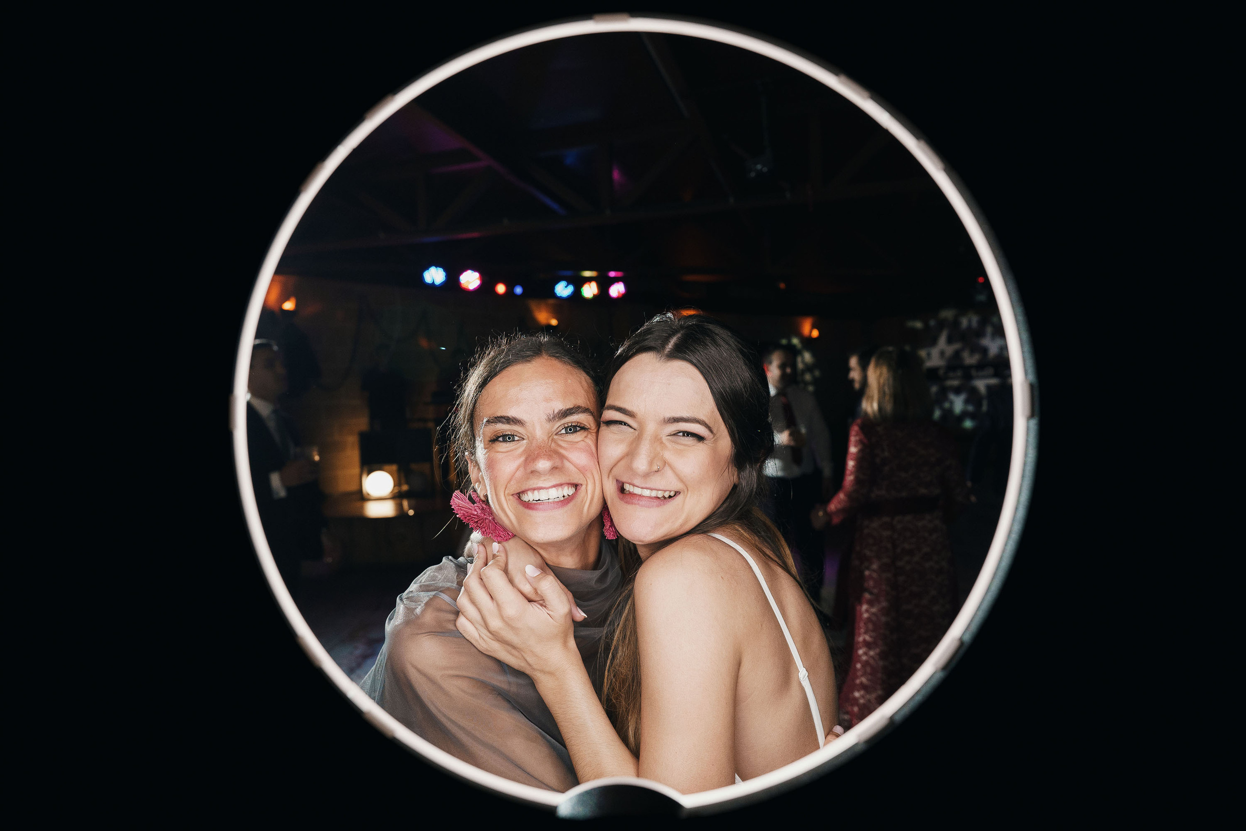 Photocircle dia del la boda novios Sandra y Jaime en Castillo Bonavia. PIXLOVE - Fotógrafos de bodas Huesca Pirineos Zaragoza