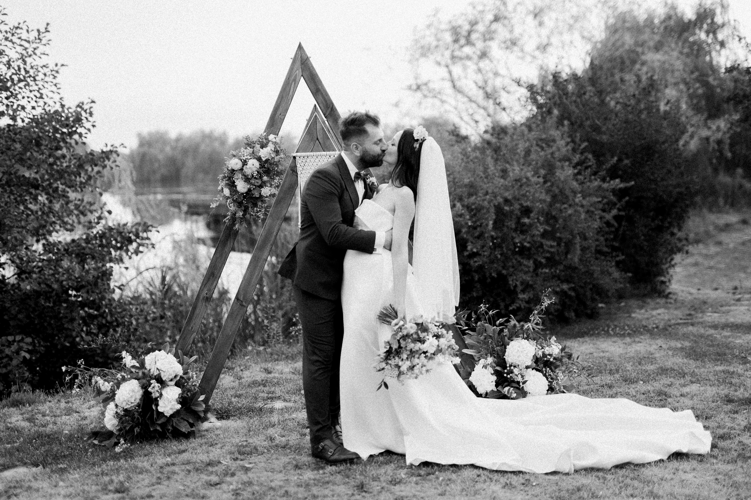 Servicii Foto Video Nunta - Fotograf Oradea