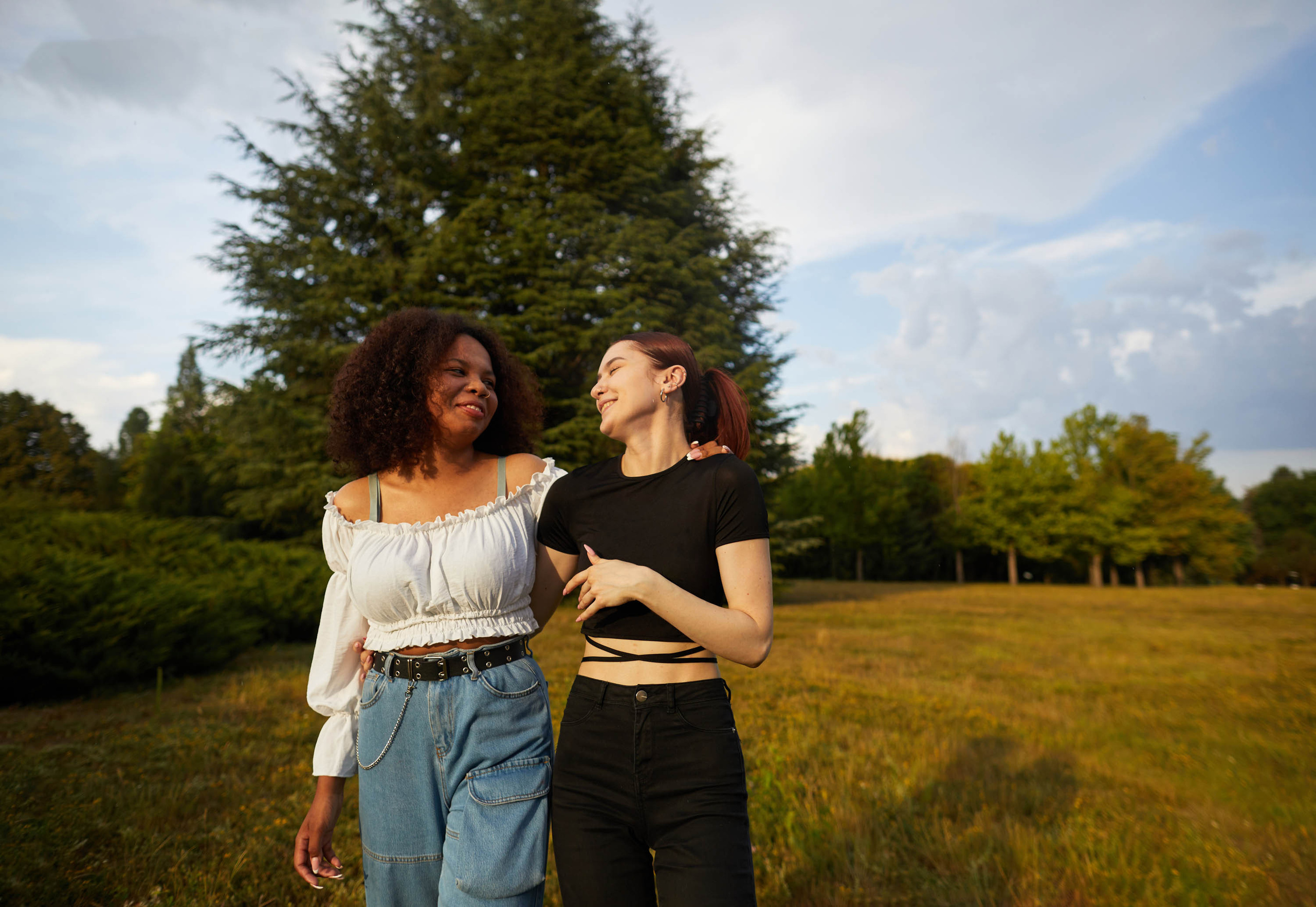 Rachel & Yulia. Portrait lifestyle photographer, I love people and photography