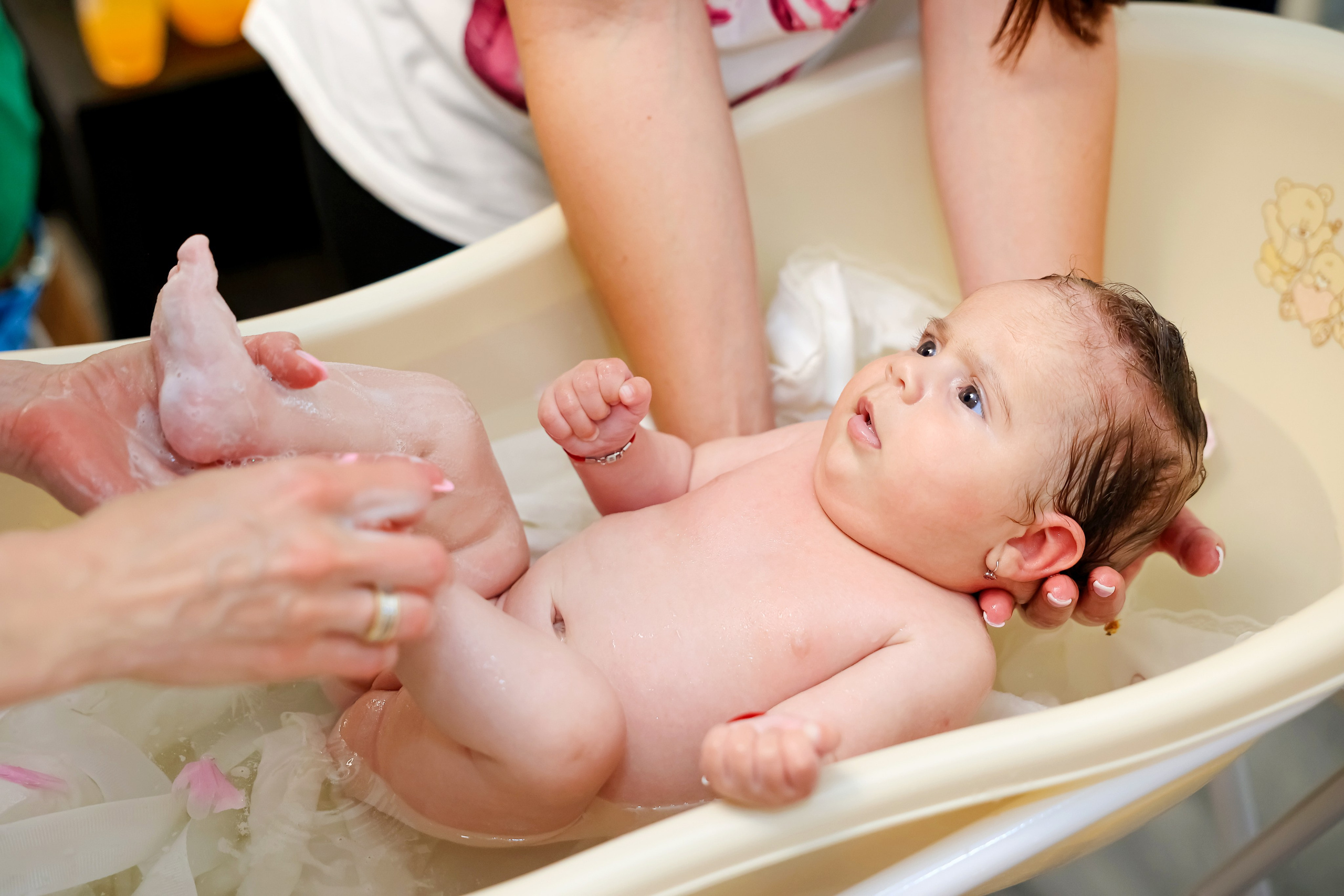 Iris Stefania. Moments By Gub