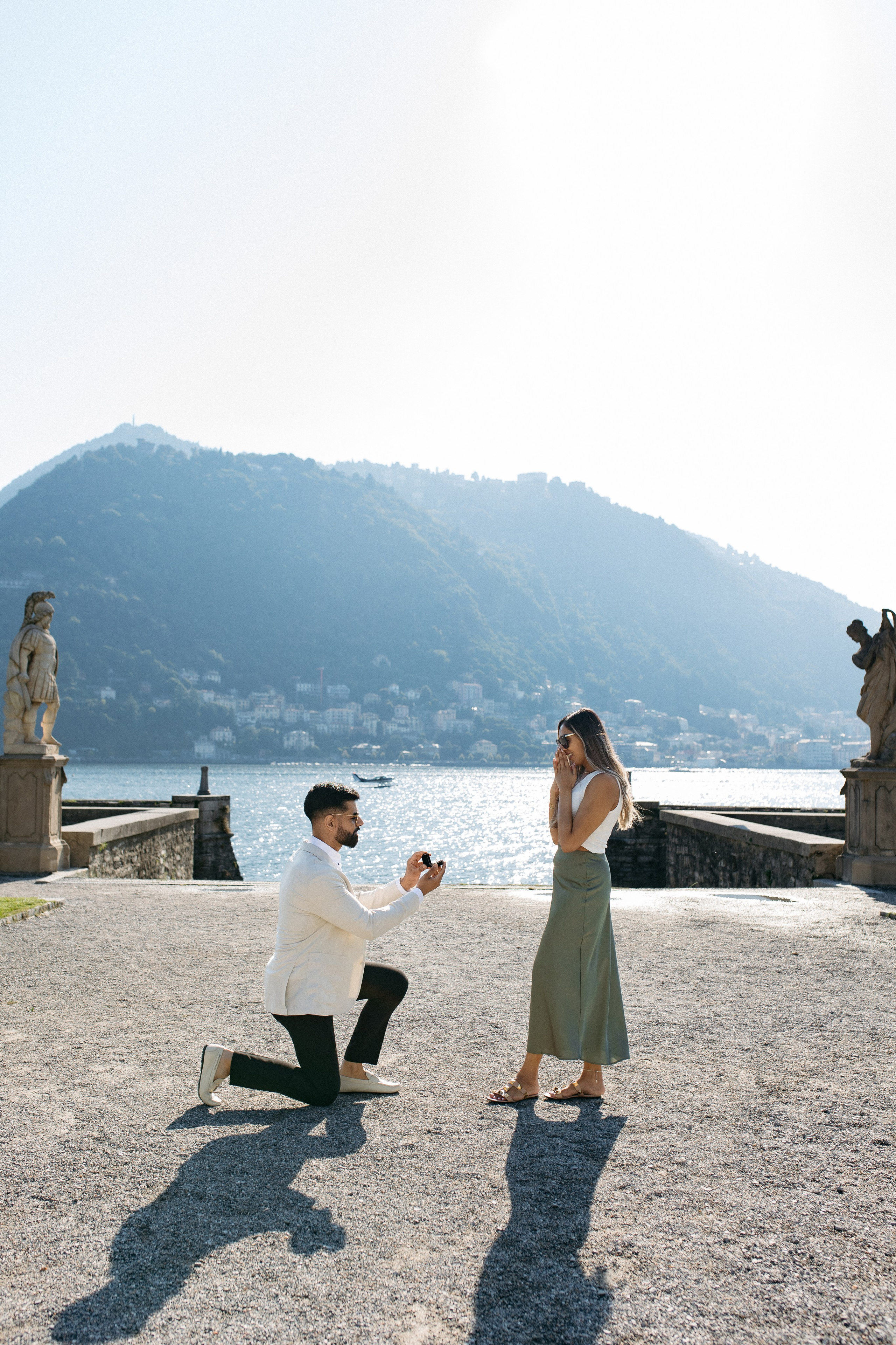 She said yes 💍. Wedding photographer in Italy