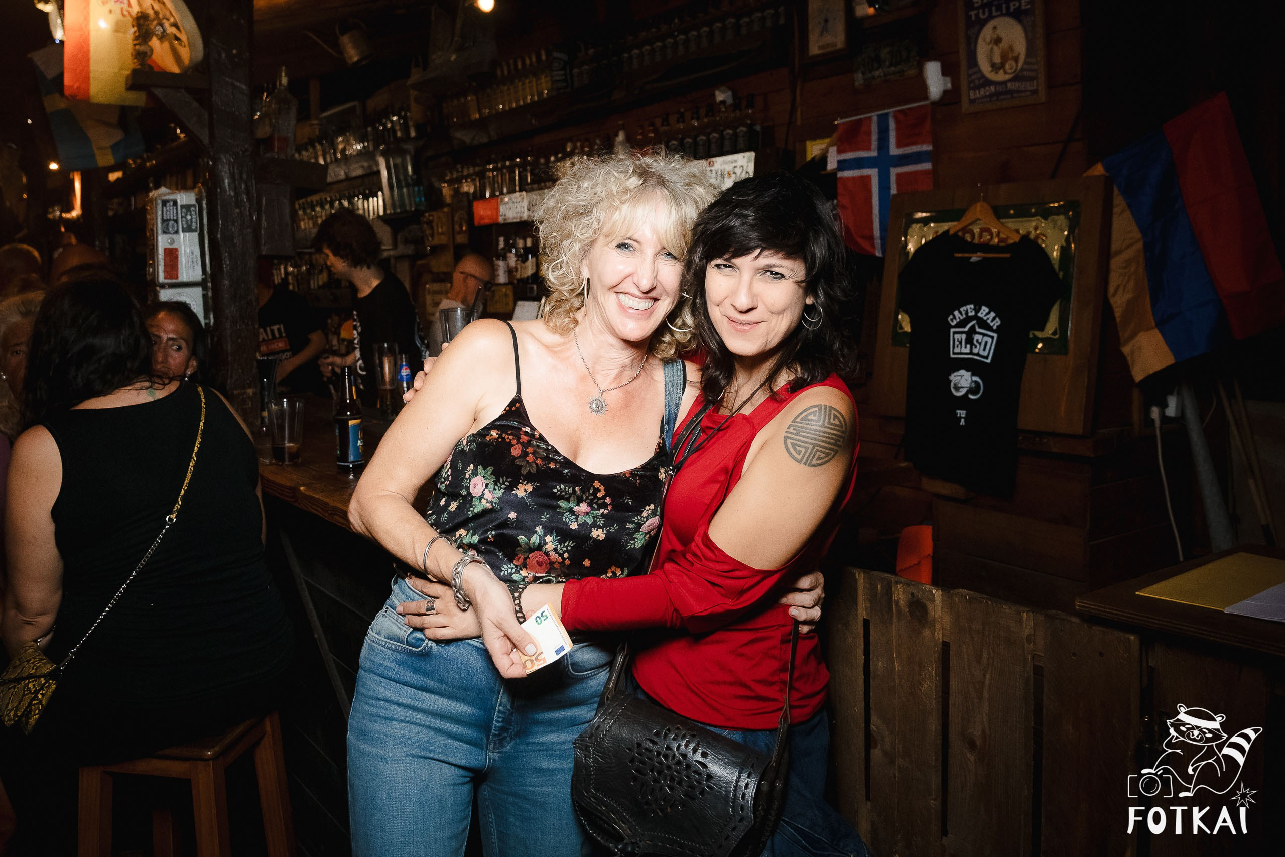 El Paso Rock Bar Torrevieja: Reportaje fotográfico 03.10.25 | FOTKAI