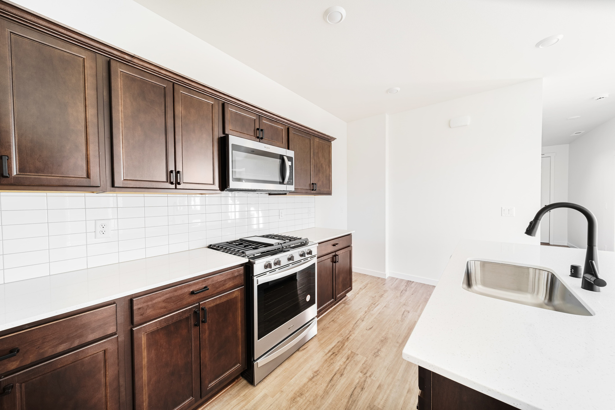 Real Estate photography. Washington state. EVAN ARISTOV WEDDING PHOTOGRAPHY — Seattle Wedding Photographer