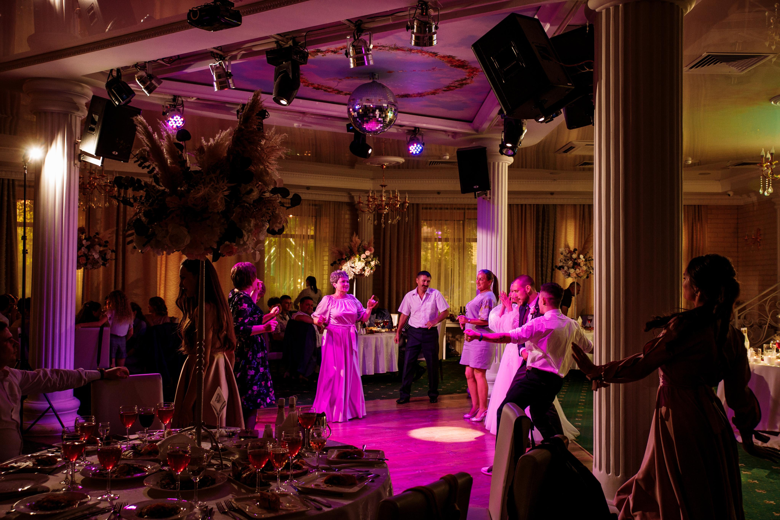 Lera & Sergey. Wedding and family photographer and videographer PA, NJ, NY, DE, MD