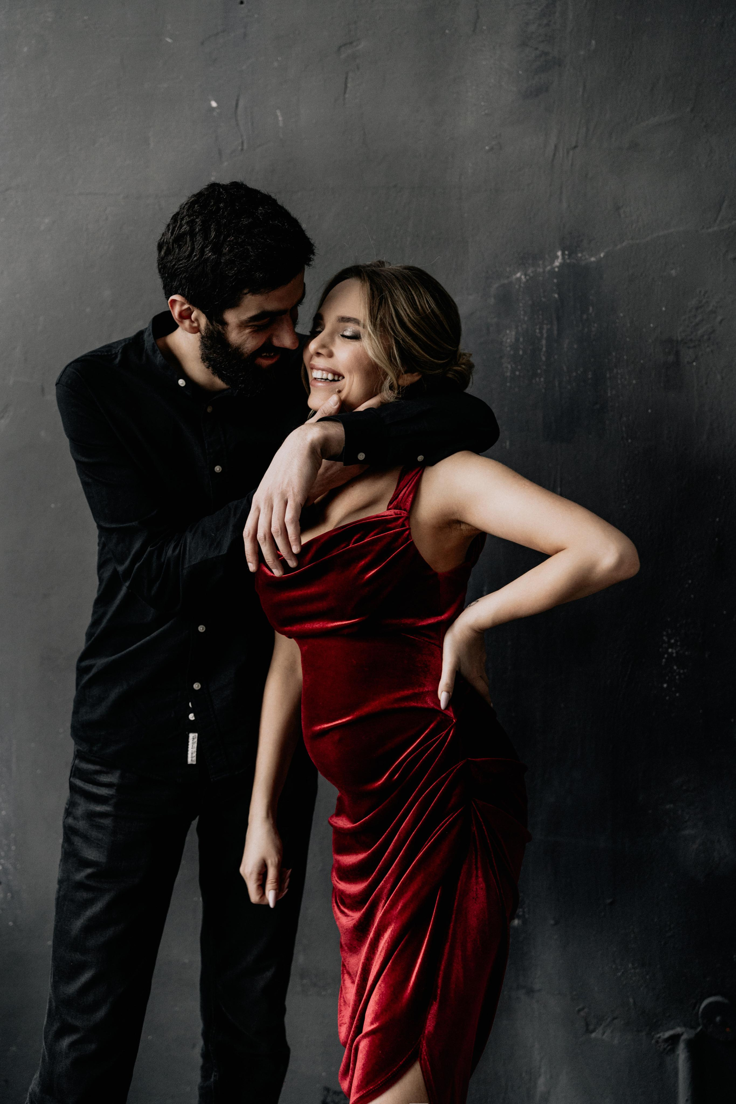 Polina & Elnur. Maternity in studio. Wedding and family photographer and videographer PA, NJ, NY, DE, MD