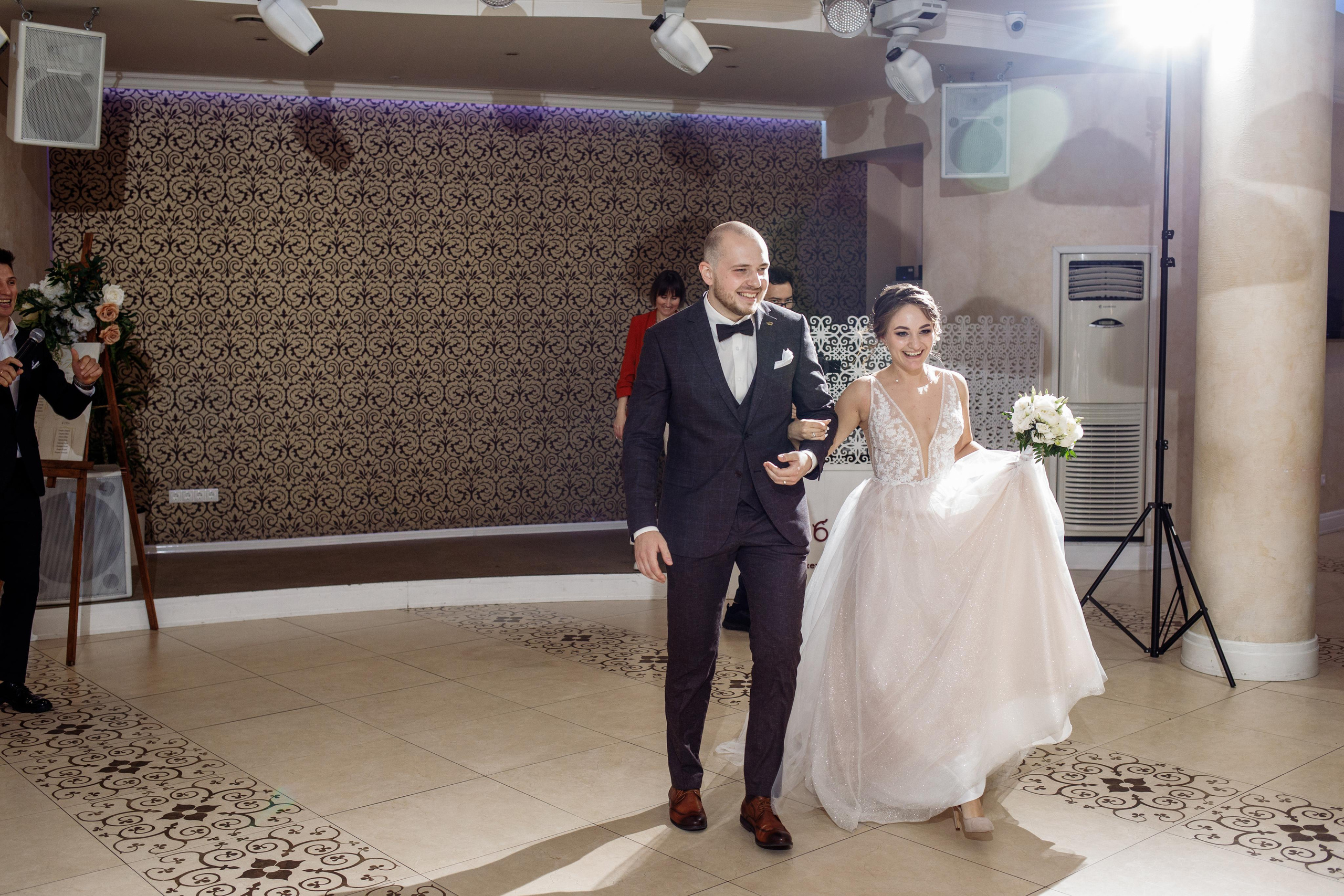 Artem & Polina. Wedding and family photographer and videographer PA, NJ, NY, DE, MD