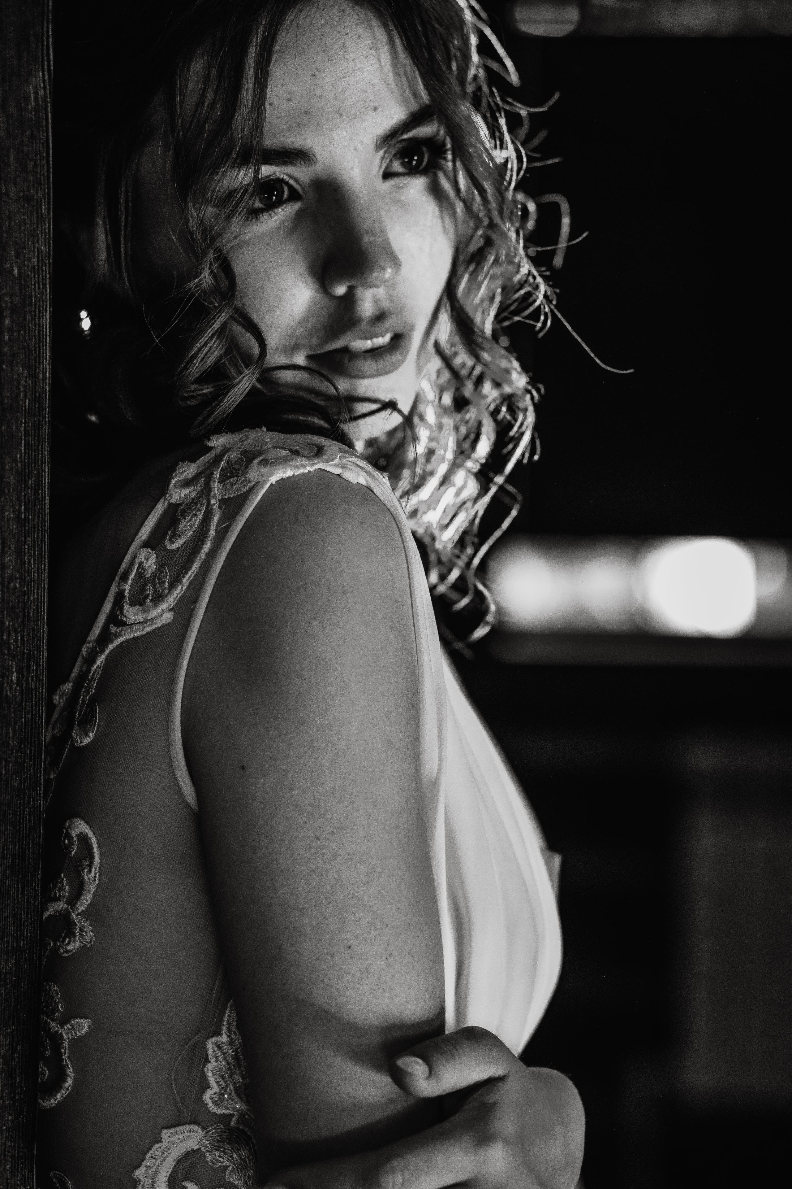 Women's portraits. Wedding and family photographer and videographer PA, NJ, NY, DE, MD