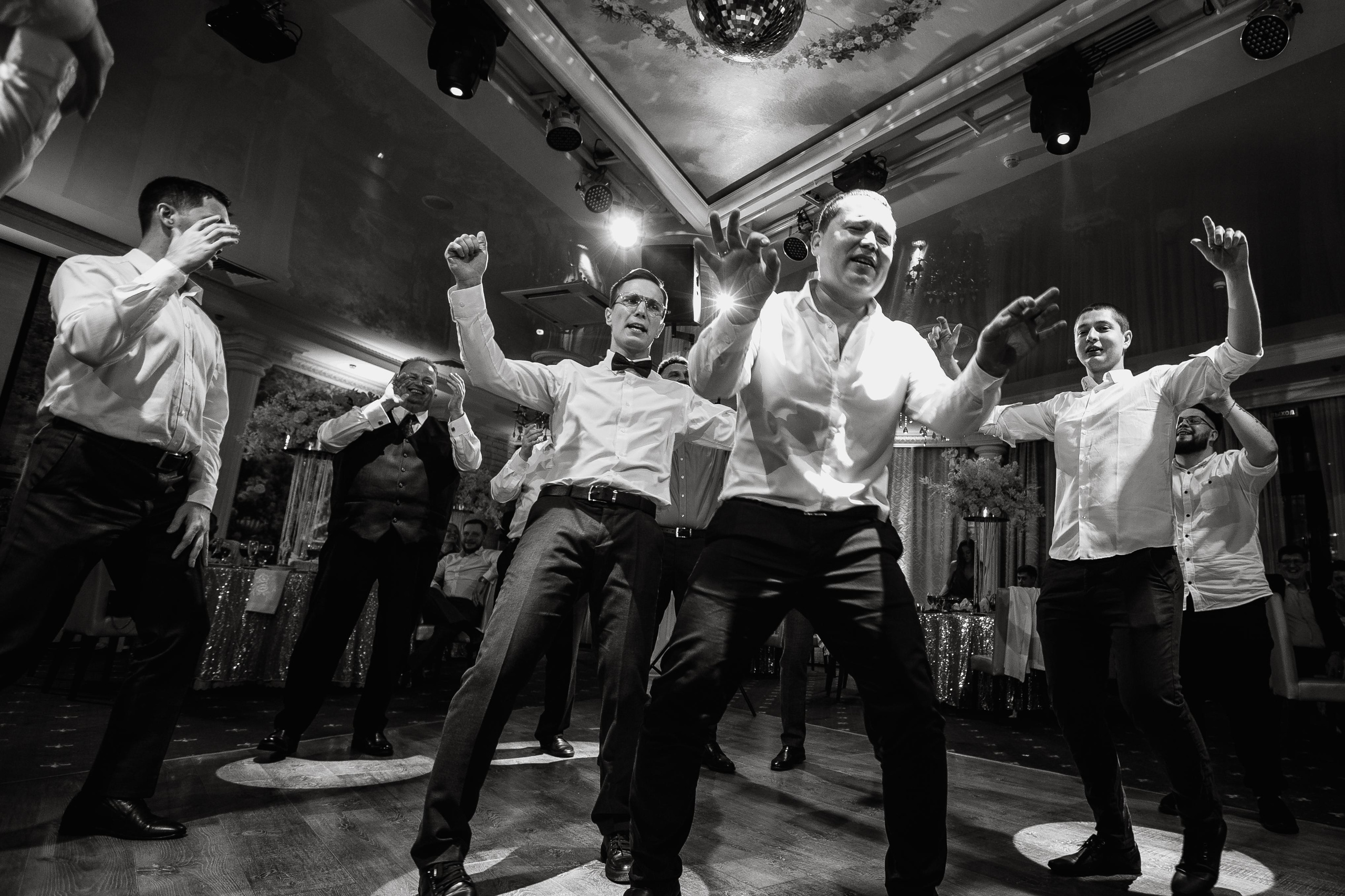 Kostya & Alyona. Wedding and family photographer and videographer PA, NJ, NY, DE, MD