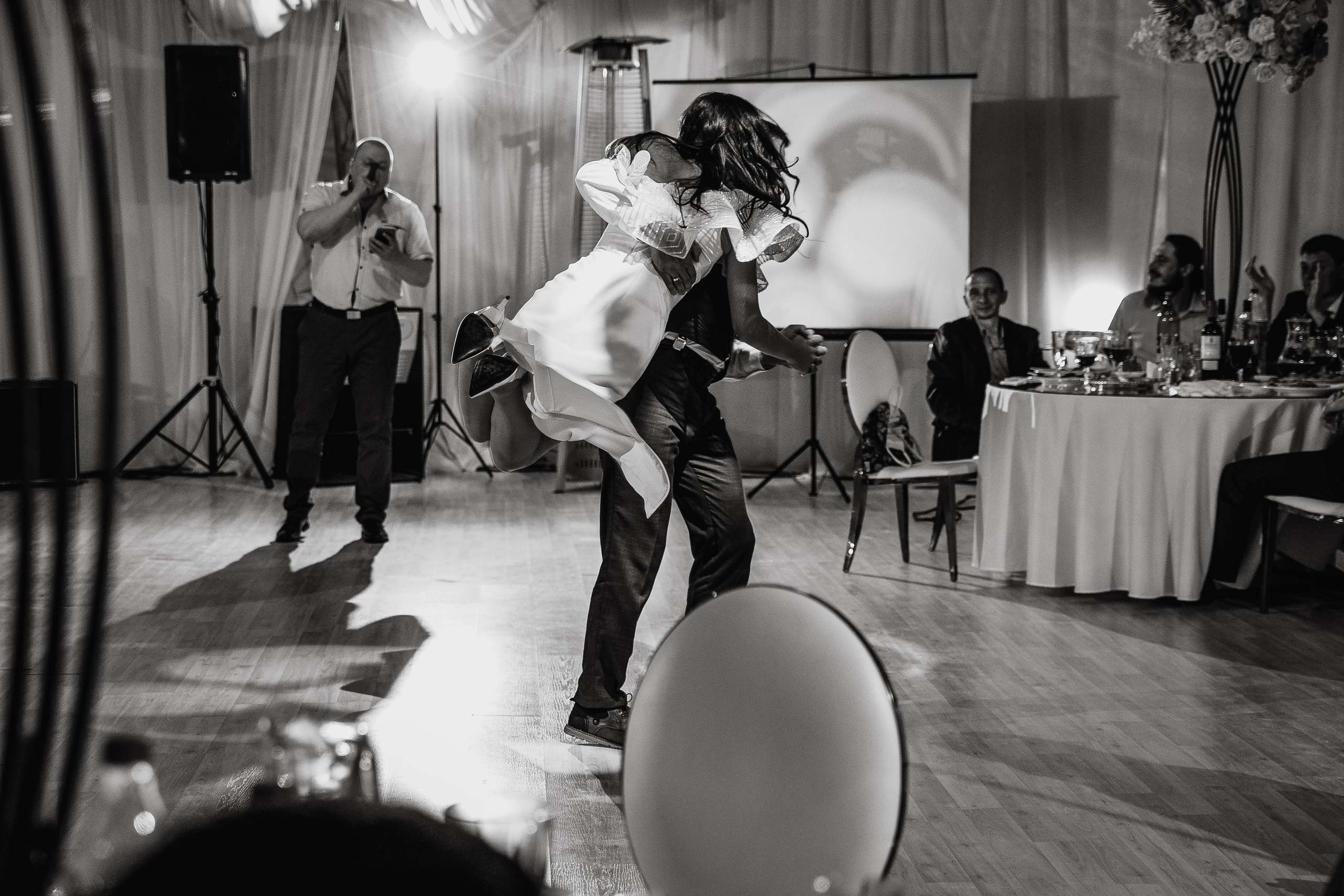 Roman & Kate. Wedding and family photographer and videographer PA, NJ, NY, DE, MD