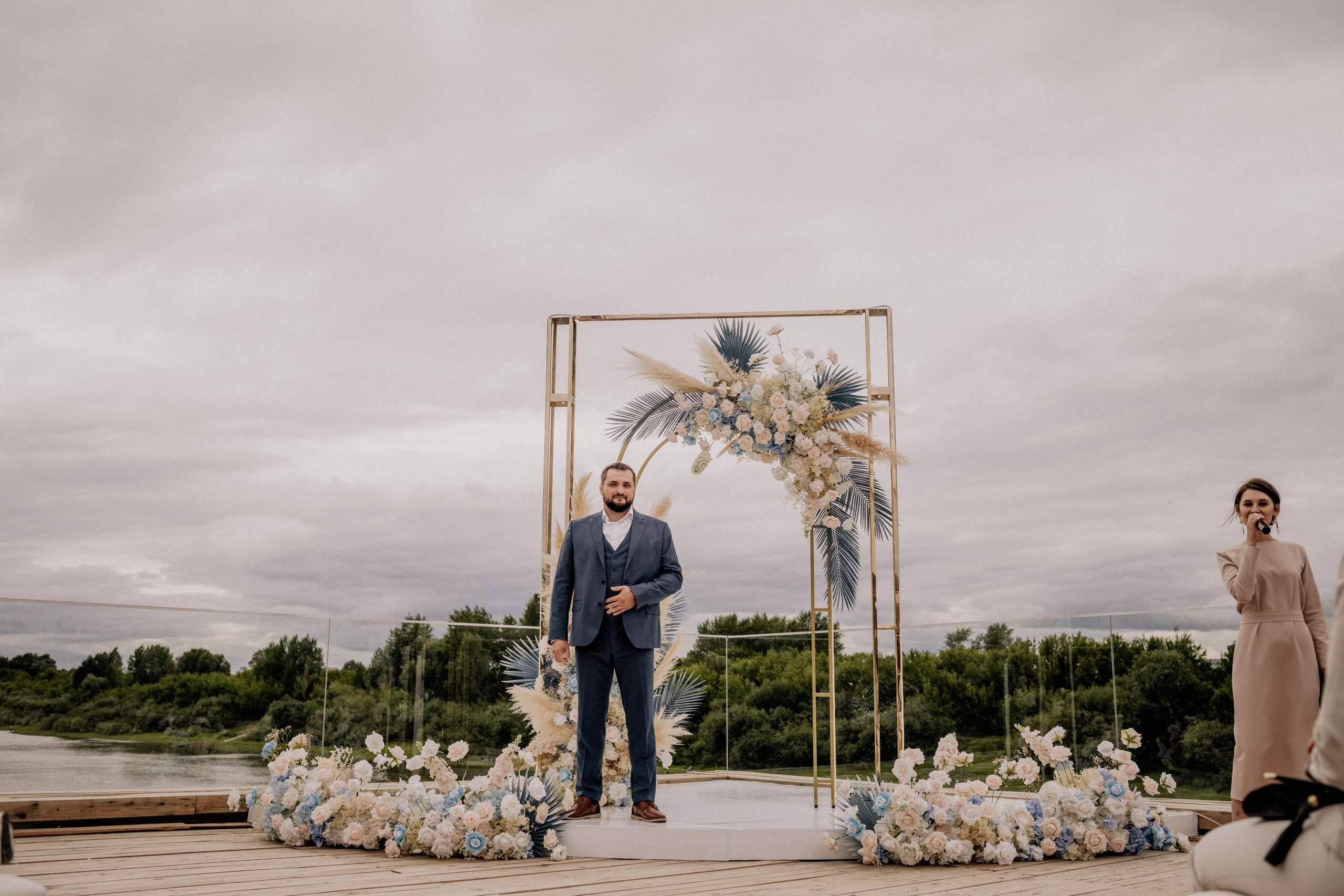 Roman & Kate. Wedding and family photographer and videographer PA, NJ, NY, DE, MD