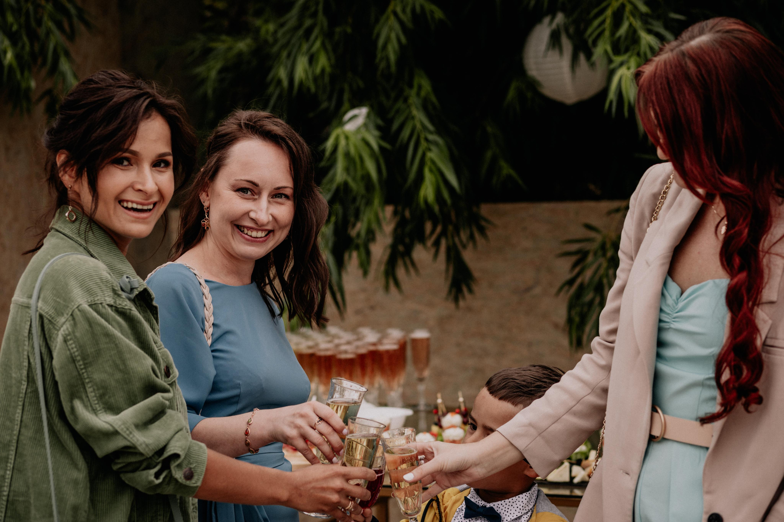 Roman & Kate. Wedding and family photographer and videographer PA, NJ, NY, DE, MD