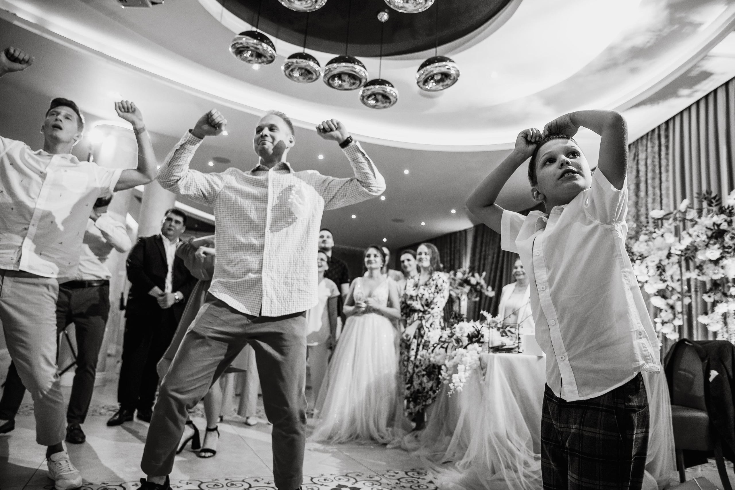 Artem & Polina. Wedding and family photographer and videographer PA, NJ, NY, DE, MD