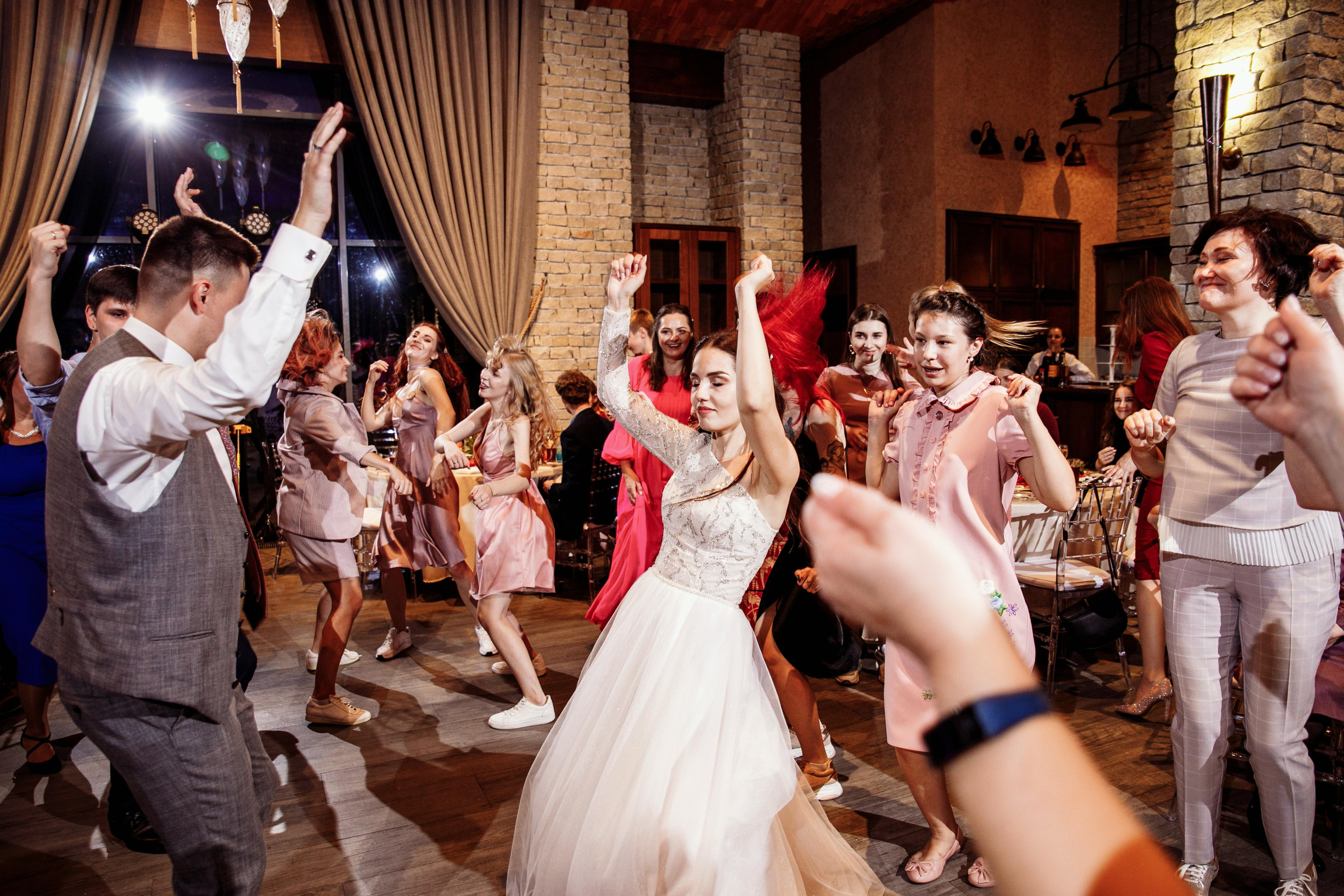 Dasha & Max. Wedding and family photographer and videographer PA, NJ, NY, DE, MD