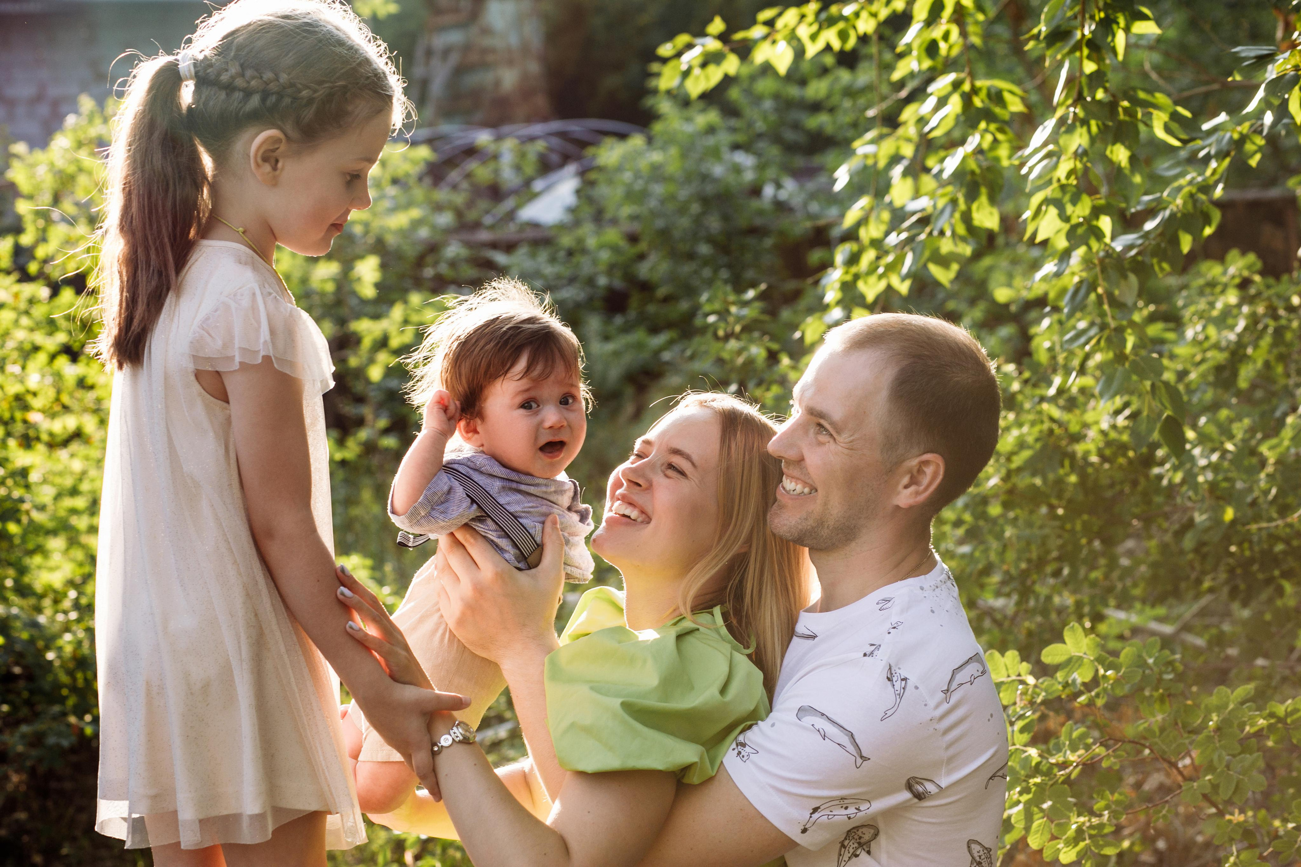 Family. Nature. Wedding and family photographer and videographer PA, NJ, NY, DE, MD