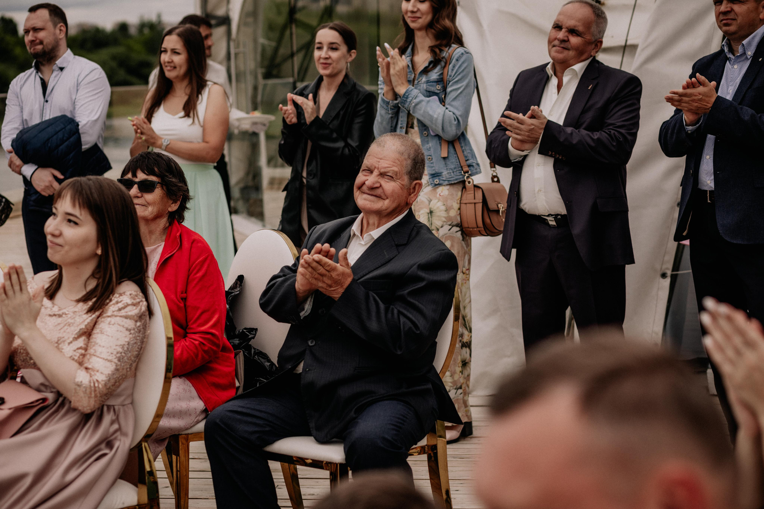 Roman & Kate. Wedding and family photographer and videographer PA, NJ, NY, DE, MD