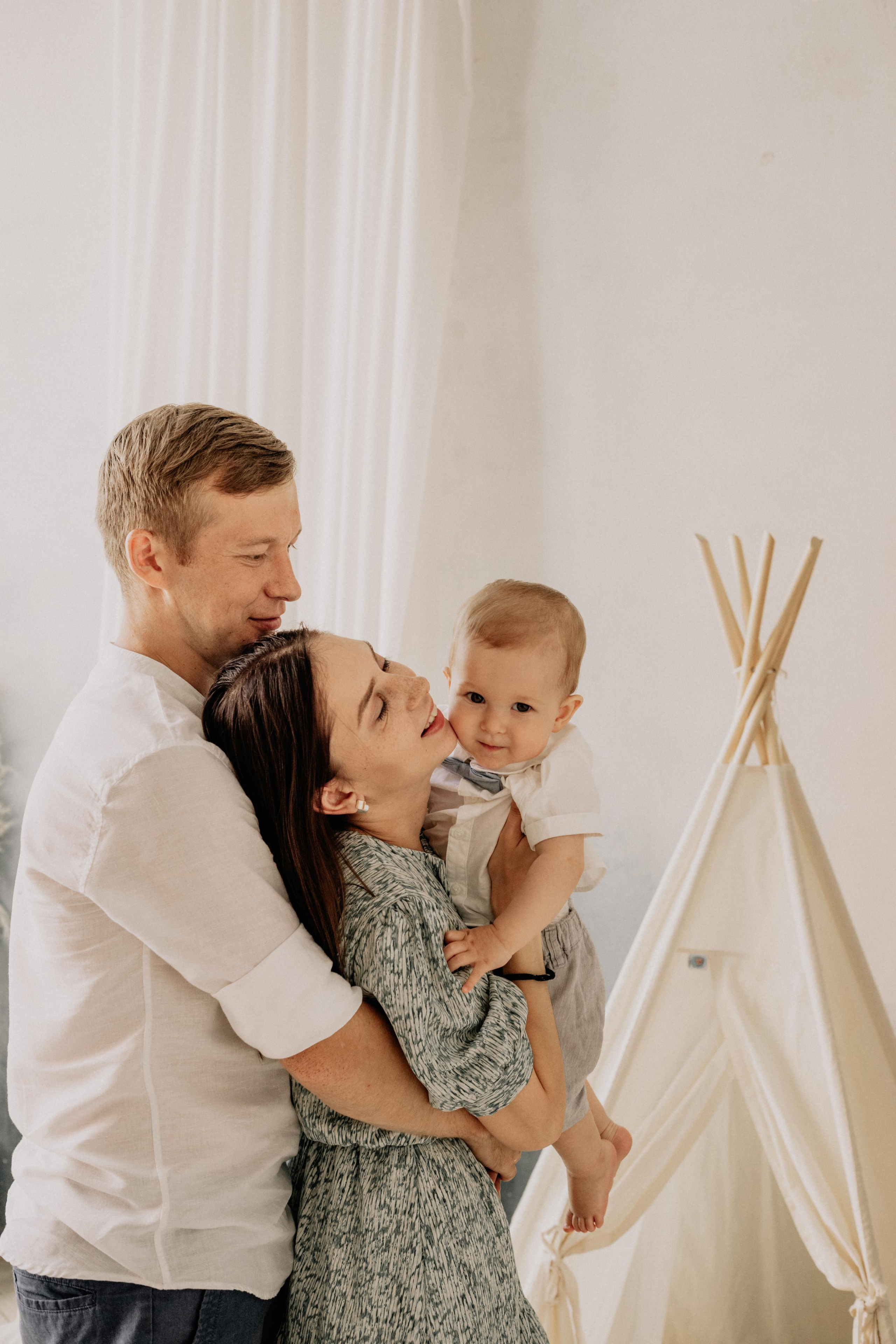 Ksysha & Misha & Sasha. Photostudio. Wedding and family photographer and videographer PA, NJ, NY, DE, MD