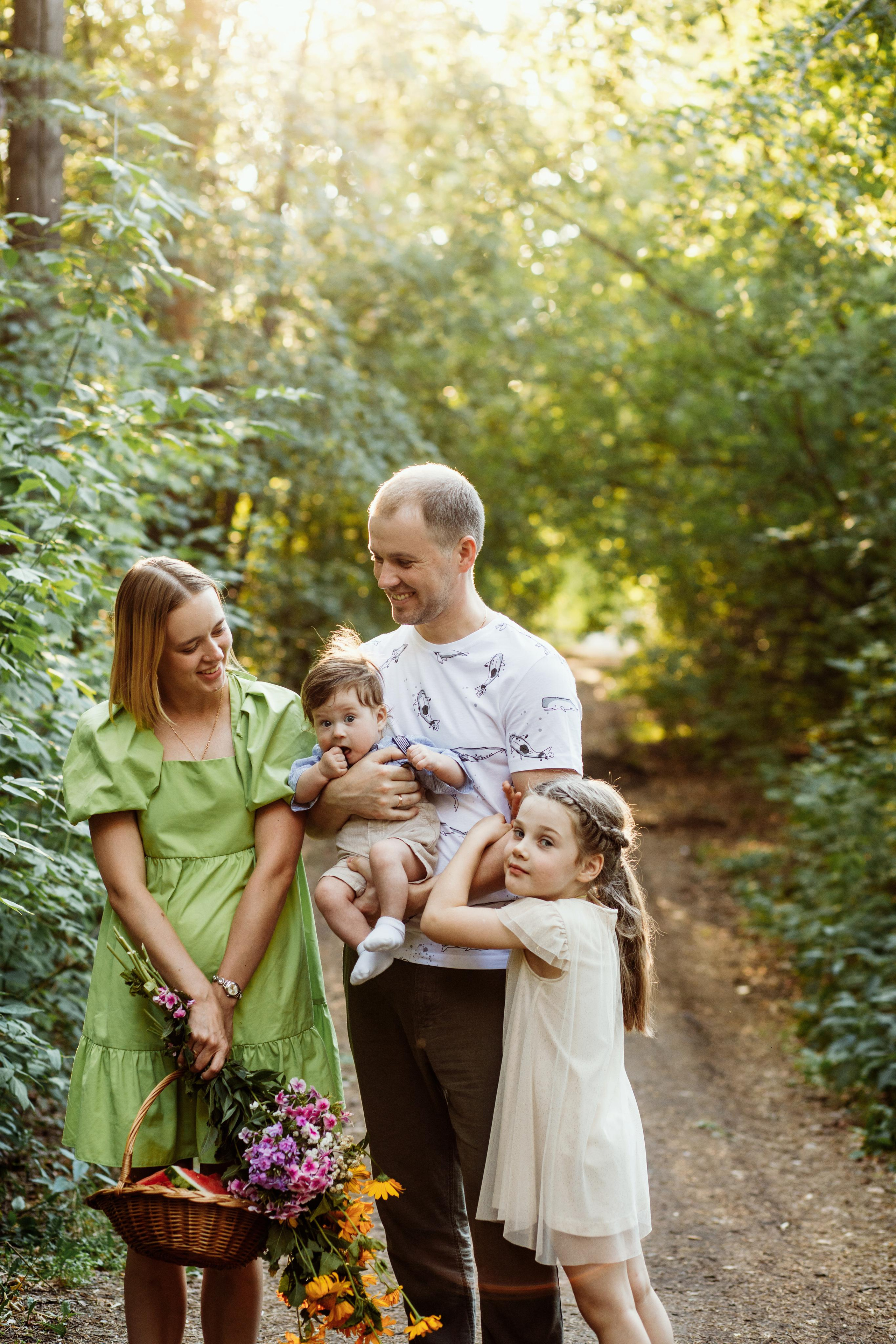 Family. Nature. Wedding and family photographer and videographer PA, NJ, NY, DE, MD