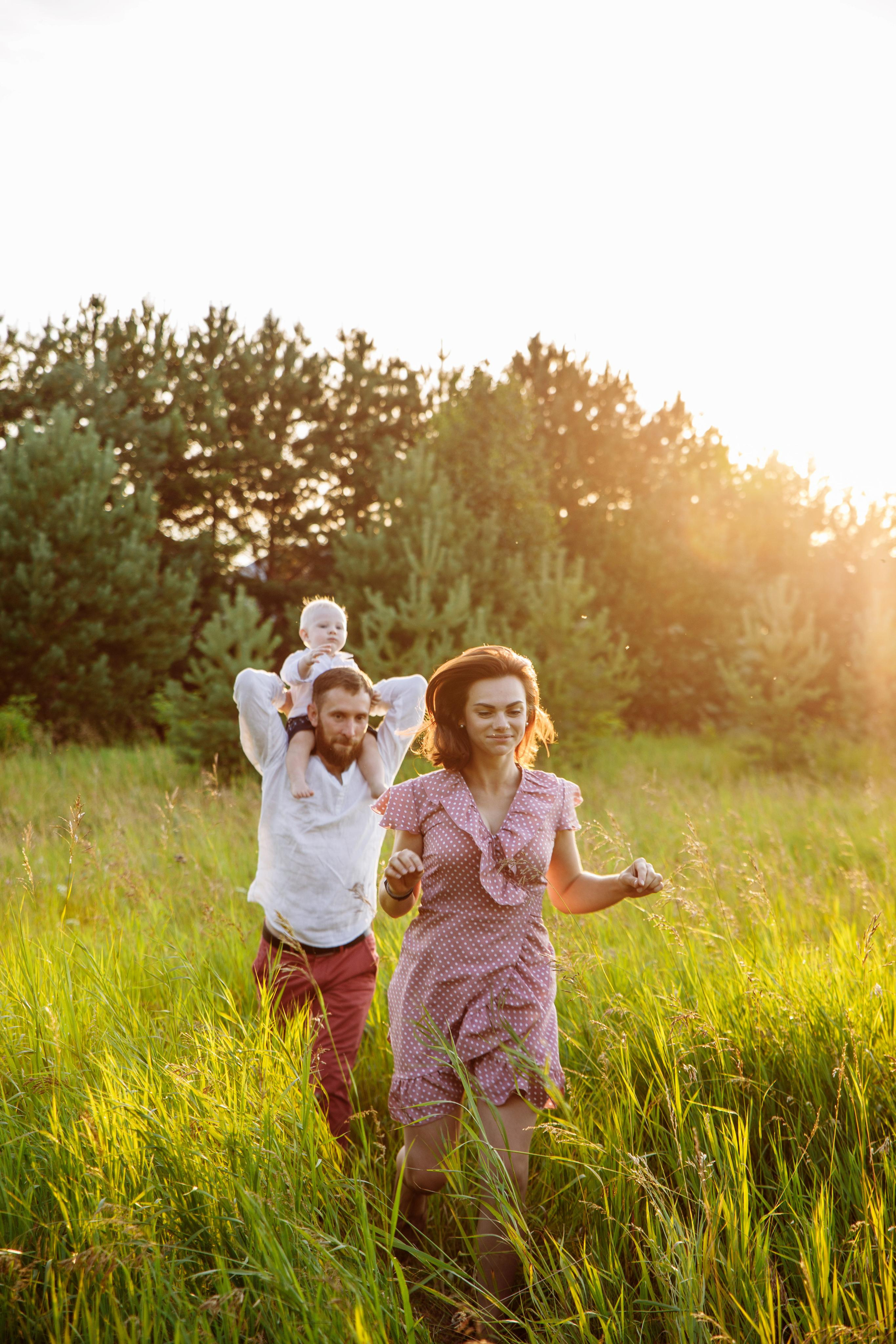 Anton, Nastya & Pasha. Nature. Wedding and family photographer and videographer PA, NJ, NY, DE, MD