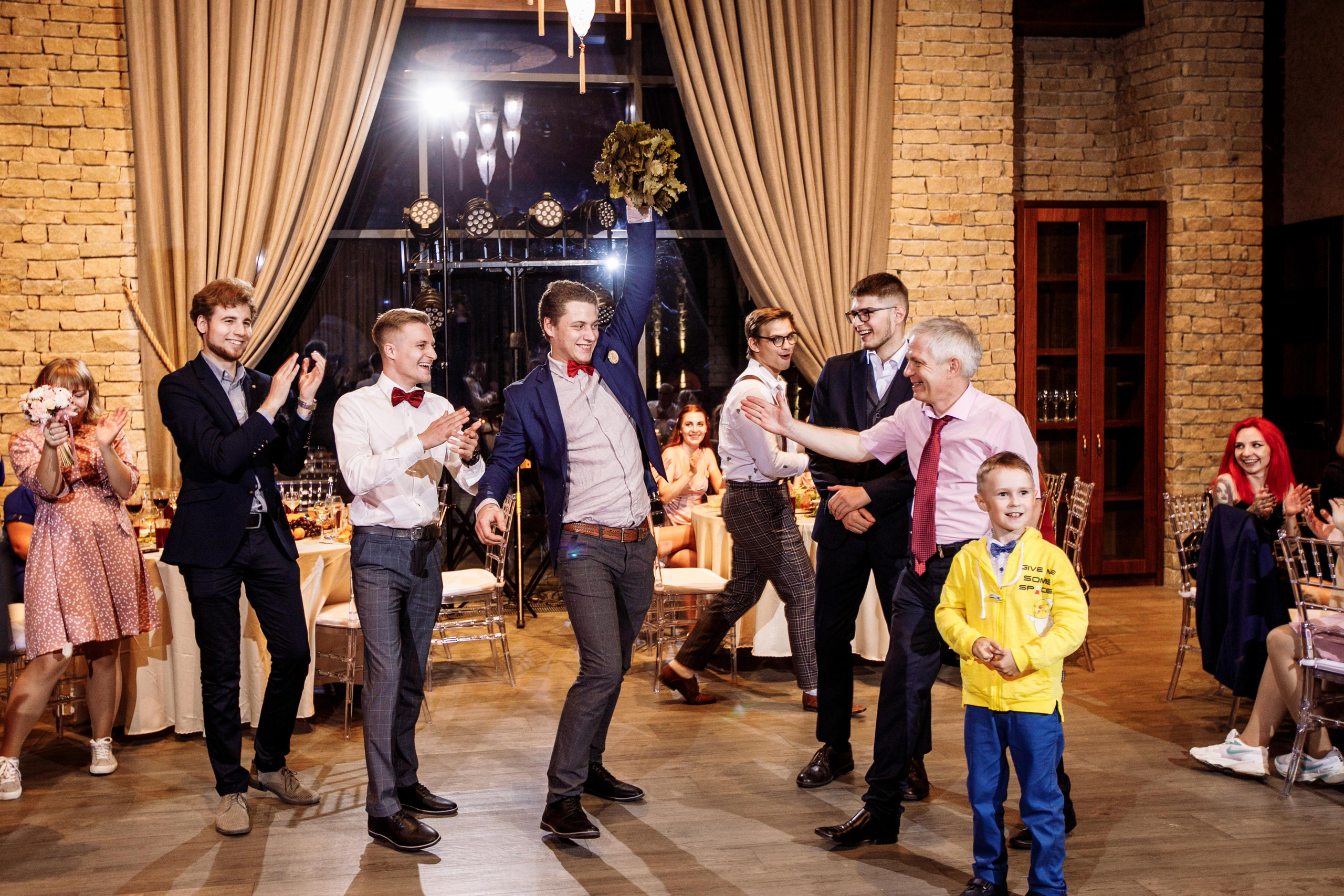 Dasha & Max. Wedding and family photographer and videographer PA, NJ, NY, DE, MD