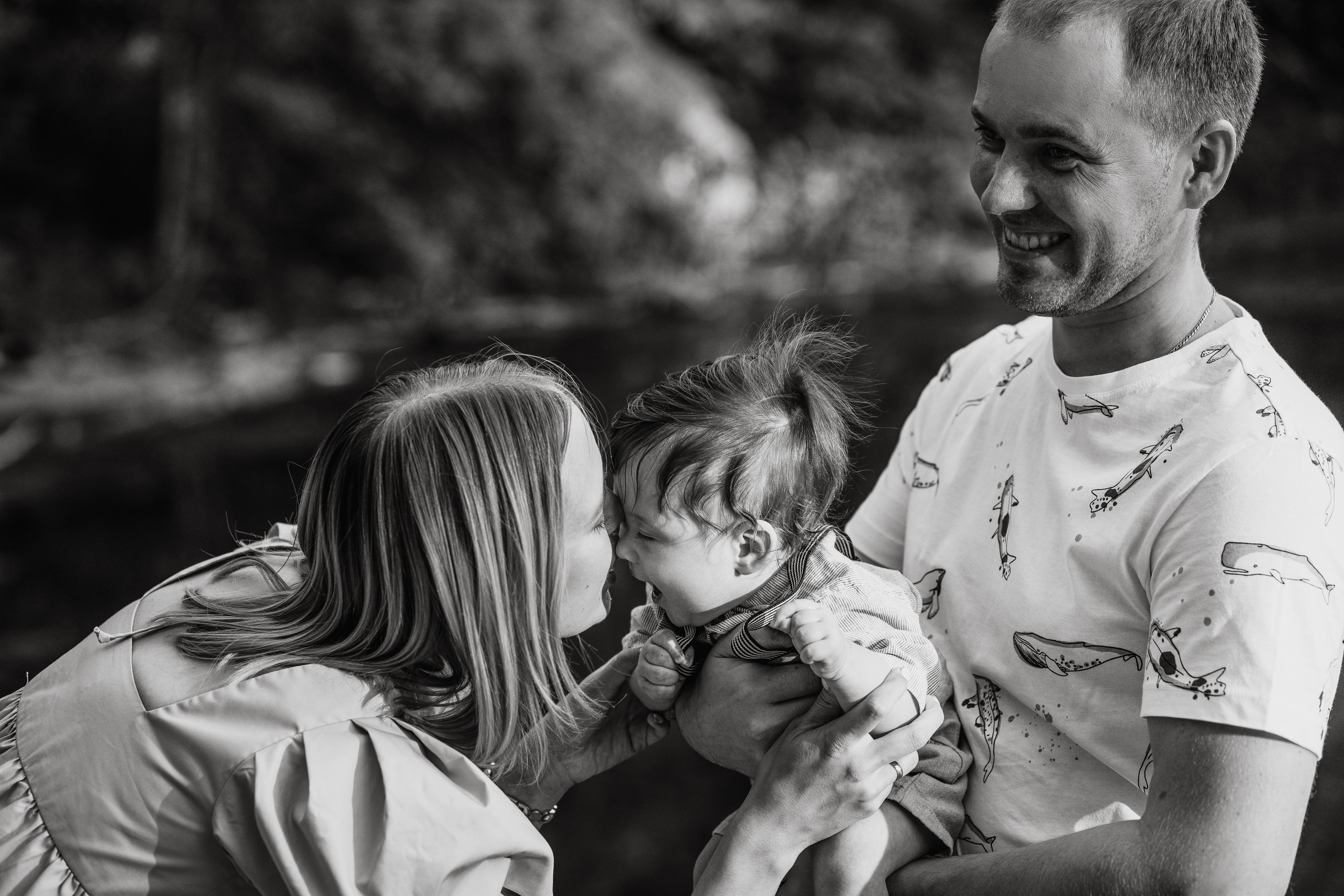 Family. Nature. Wedding and family photographer and videographer PA, NJ, NY, DE, MD