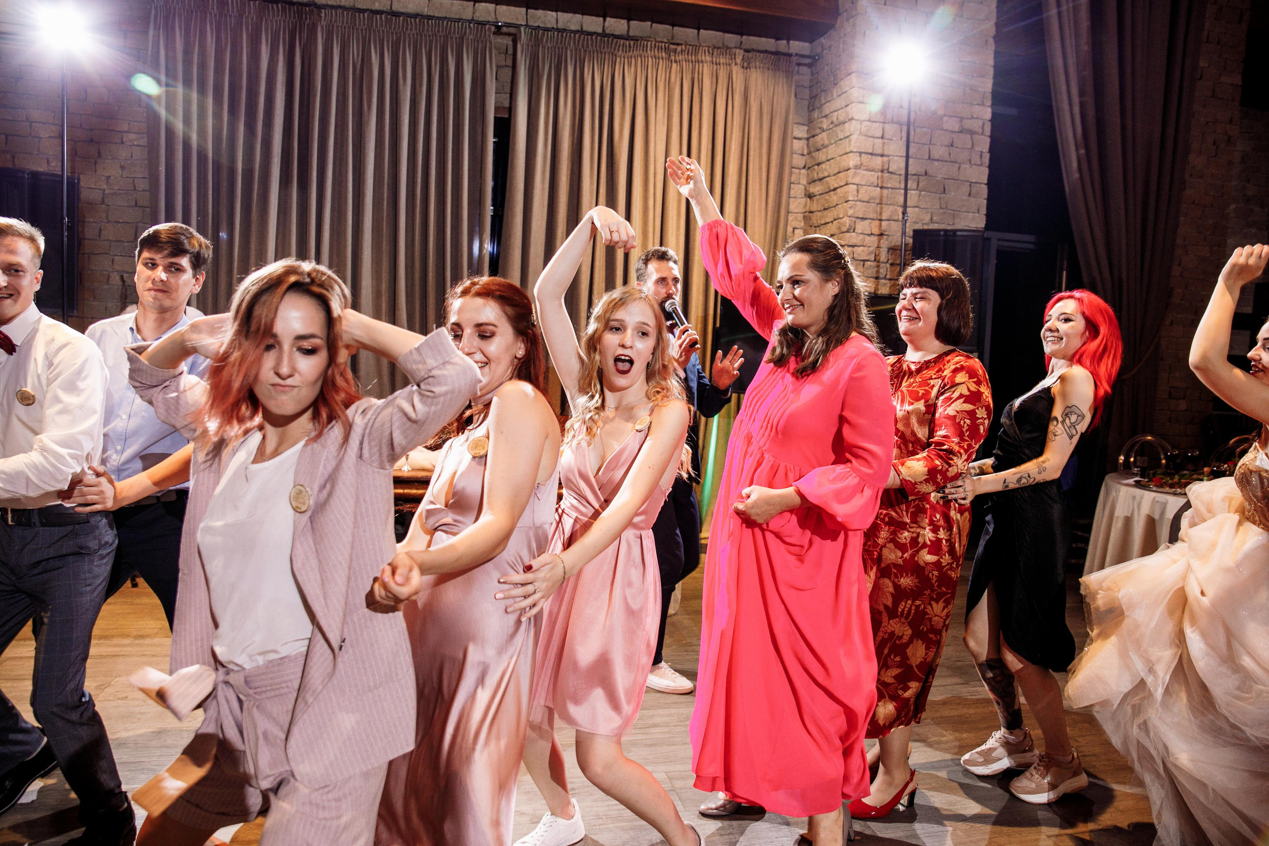 Dasha & Max. Wedding and family photographer and videographer PA, NJ, NY, DE, MD